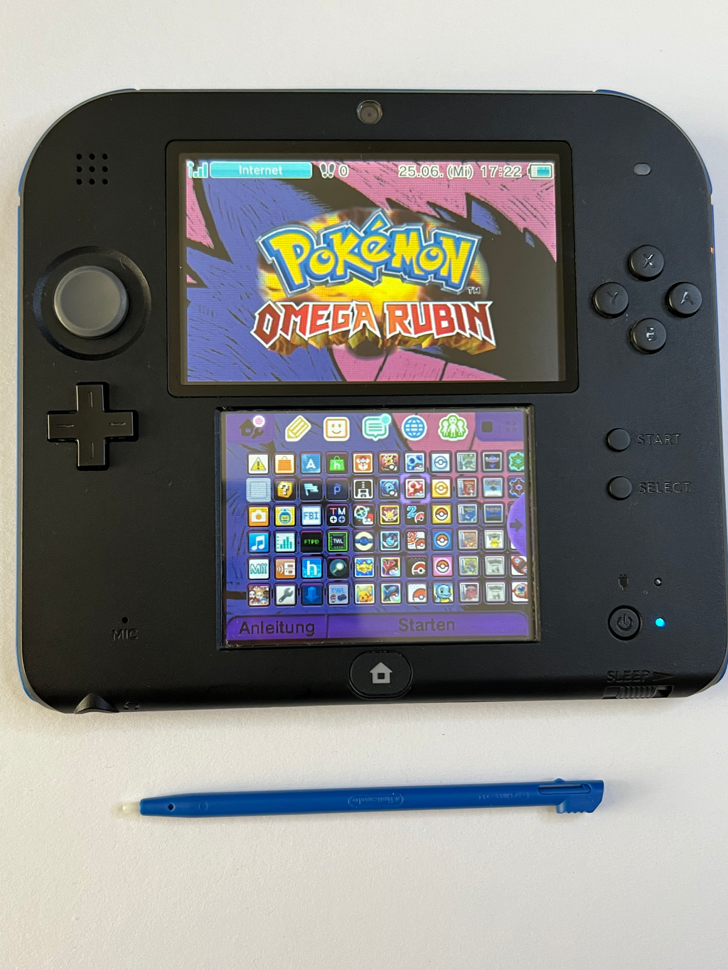Nintendo 2DS Konsole schwarz blau mit 128GB, Pokemon Bank, Poke Mover & vielen Extras