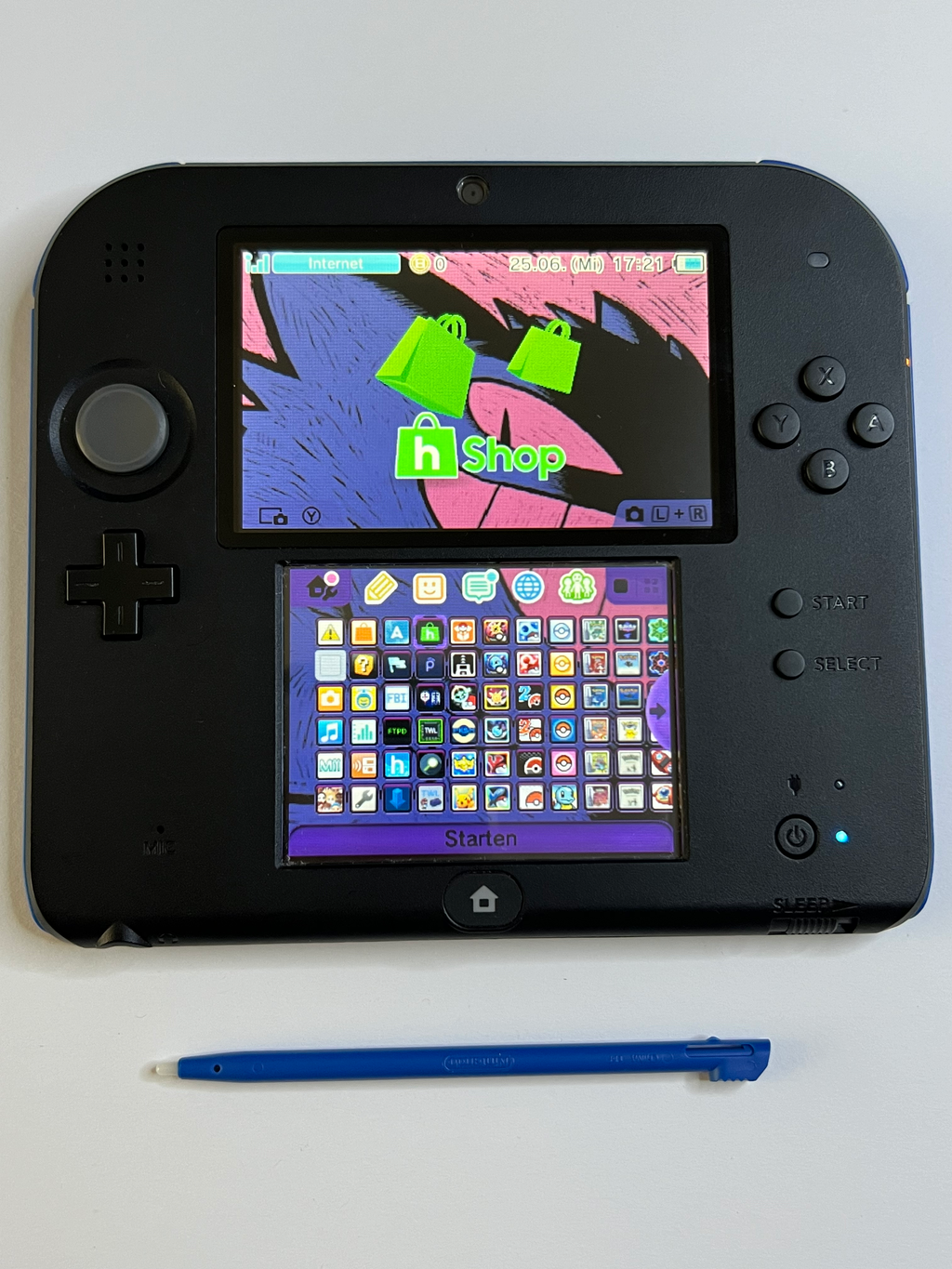 Nintendo 2DS Konsole schwarz blau mit 128GB, Pokemon Bank, Poke Mover & vielen Extras