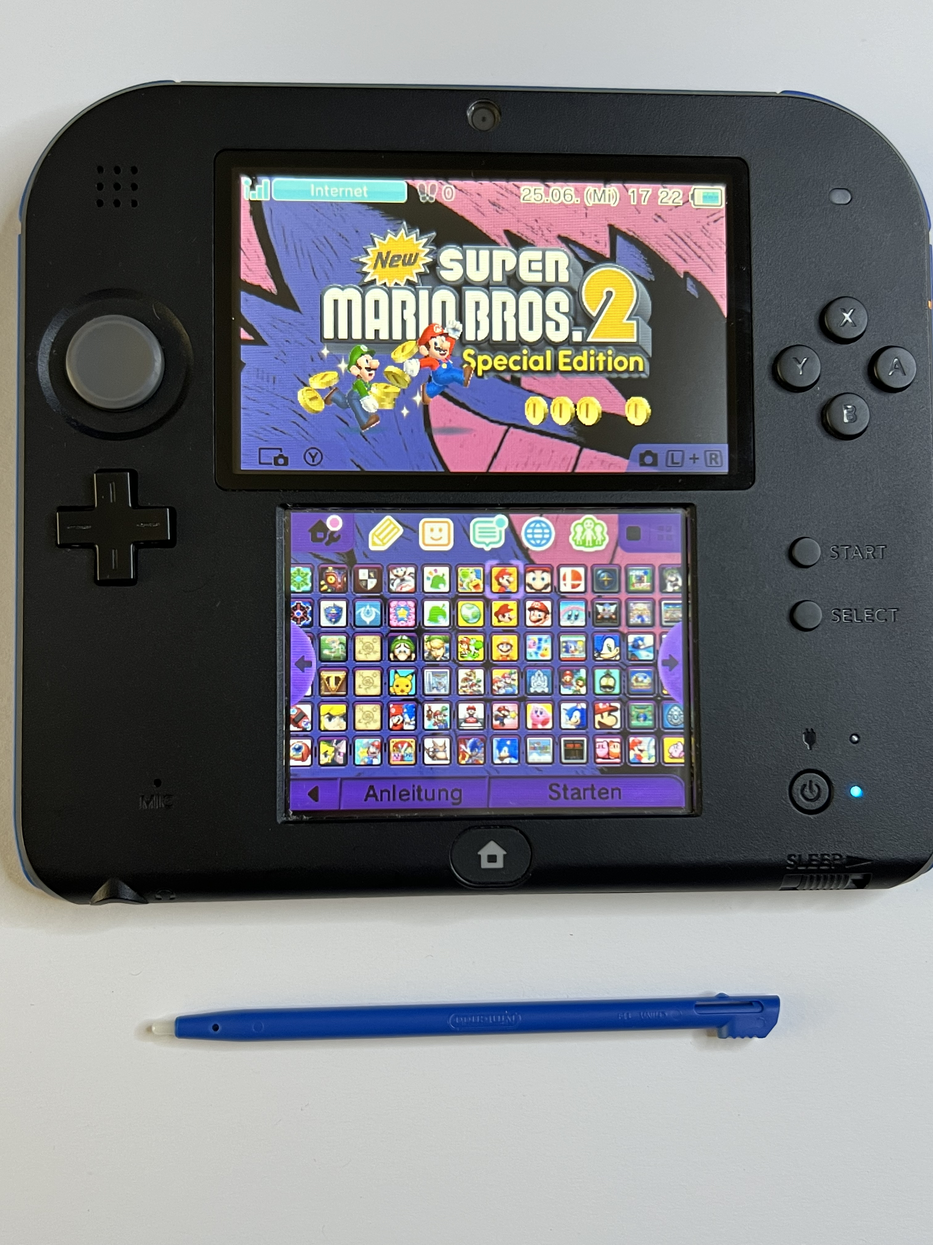 Nintendo 2DS Konsole schwarz blau mit 128GB, Pokemon Bank, Poke Mover & vielen Extras