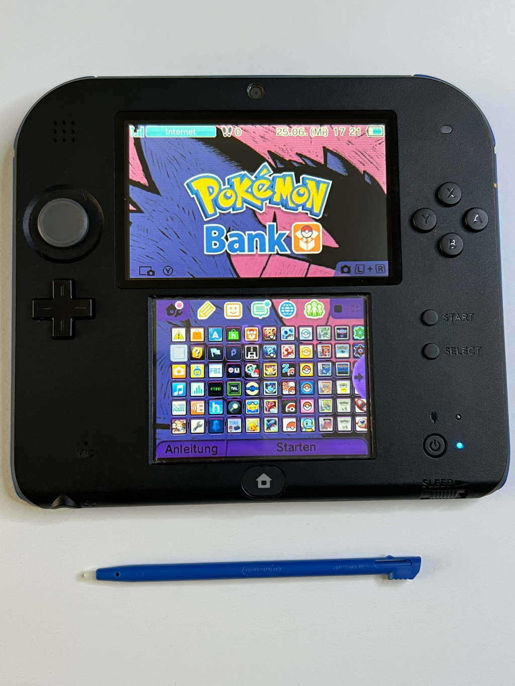 Nintendo 2DS Konsole schwarz blau mit 128GB, Pokemon Bank, Poke Mover & vielen Extras