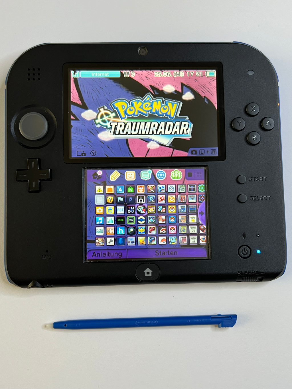 Nintendo 2DS Konsole schwarz blau mit 128GB, Pokemon Bank, Poke Mover & vielen Extras