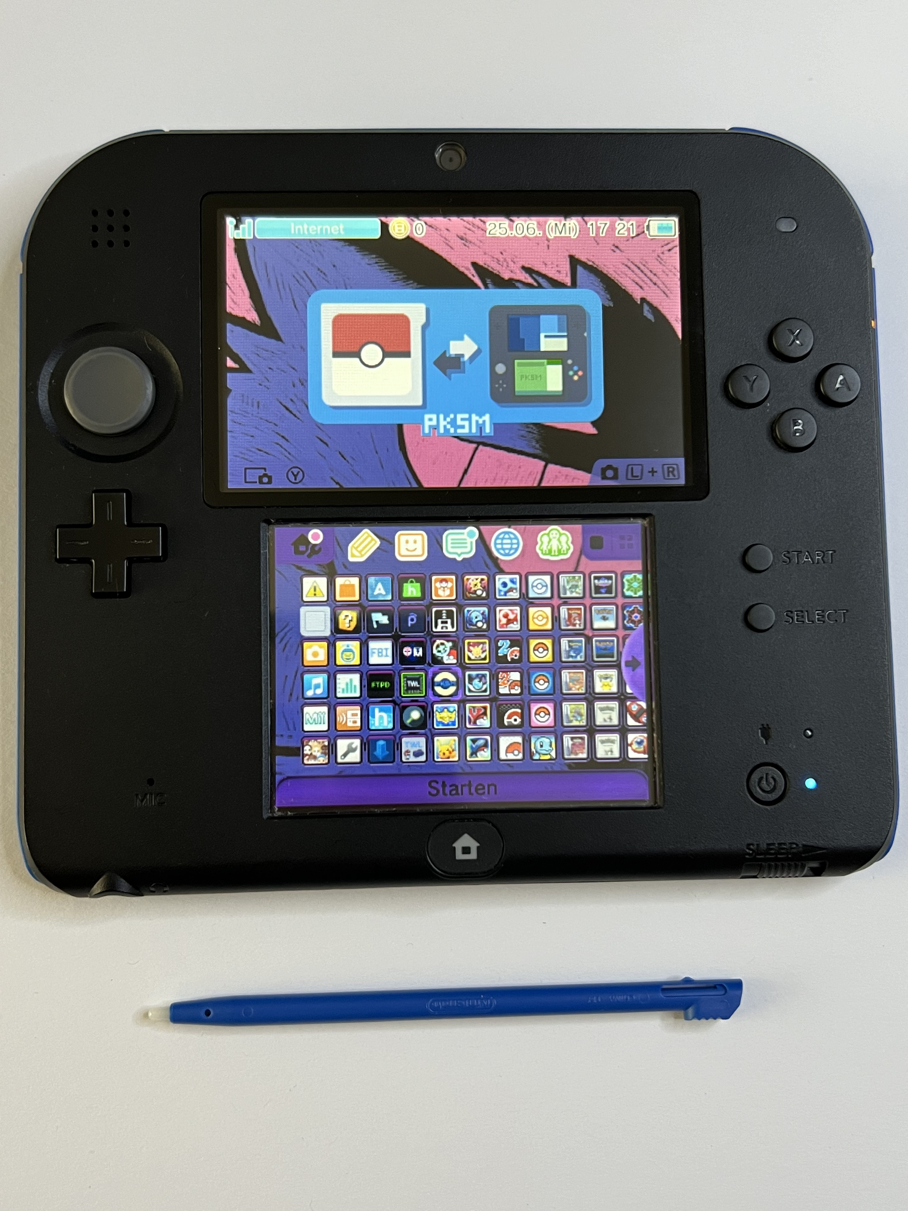 Nintendo 2DS Konsole schwarz blau mit 128GB, Pokemon Bank, Poke Mover & vielen Extras