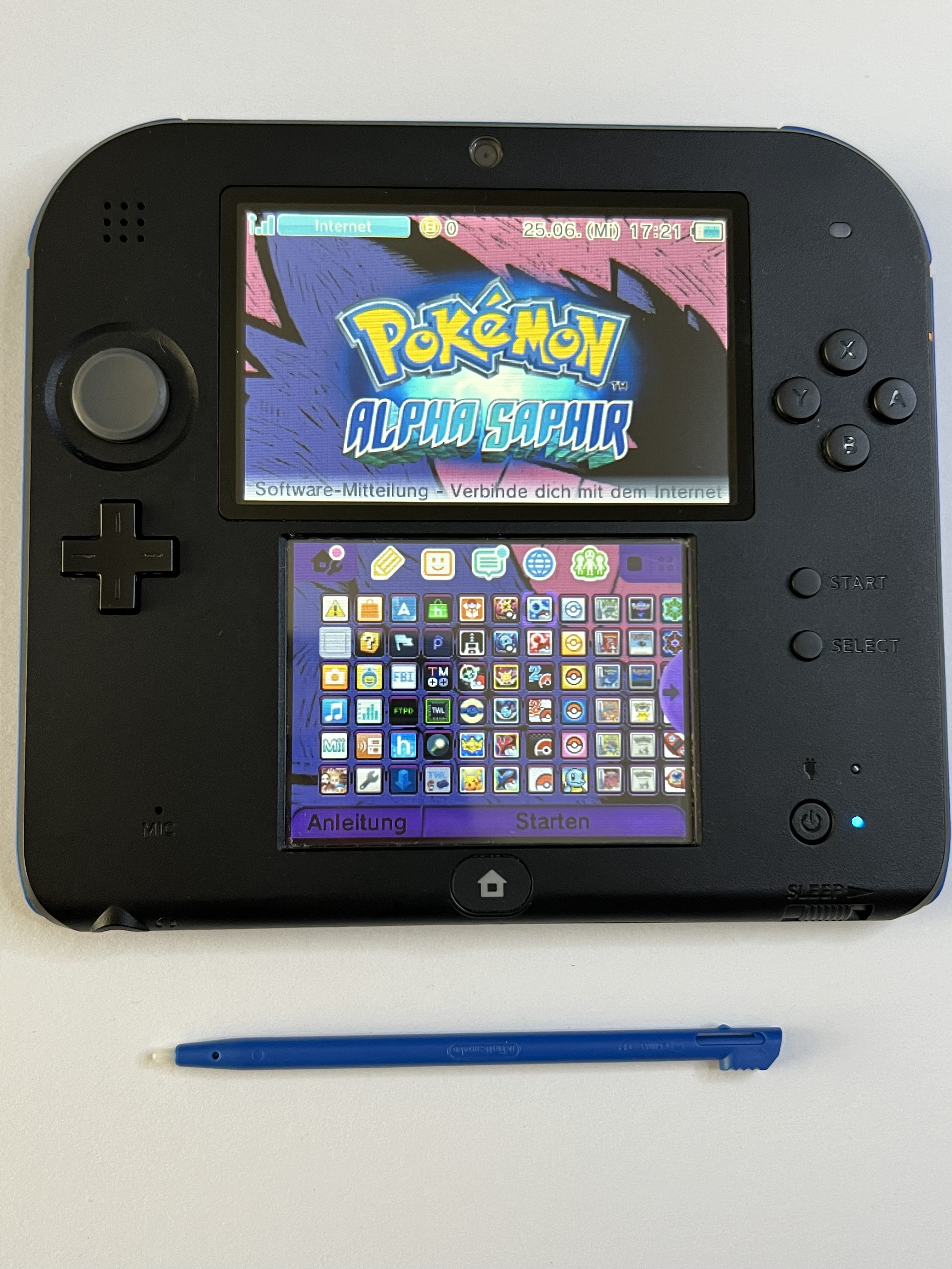 Nintendo 2DS Konsole schwarz blau mit 128GB, Pokemon Bank, Poke Mover & vielen Extras