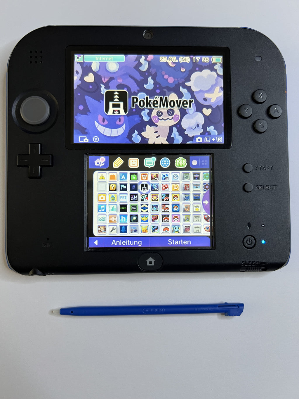 Nintendo 2DS Konsole schwarz blau mit 128GB, Pokemon Bank, Poke Mover & vielen Extras