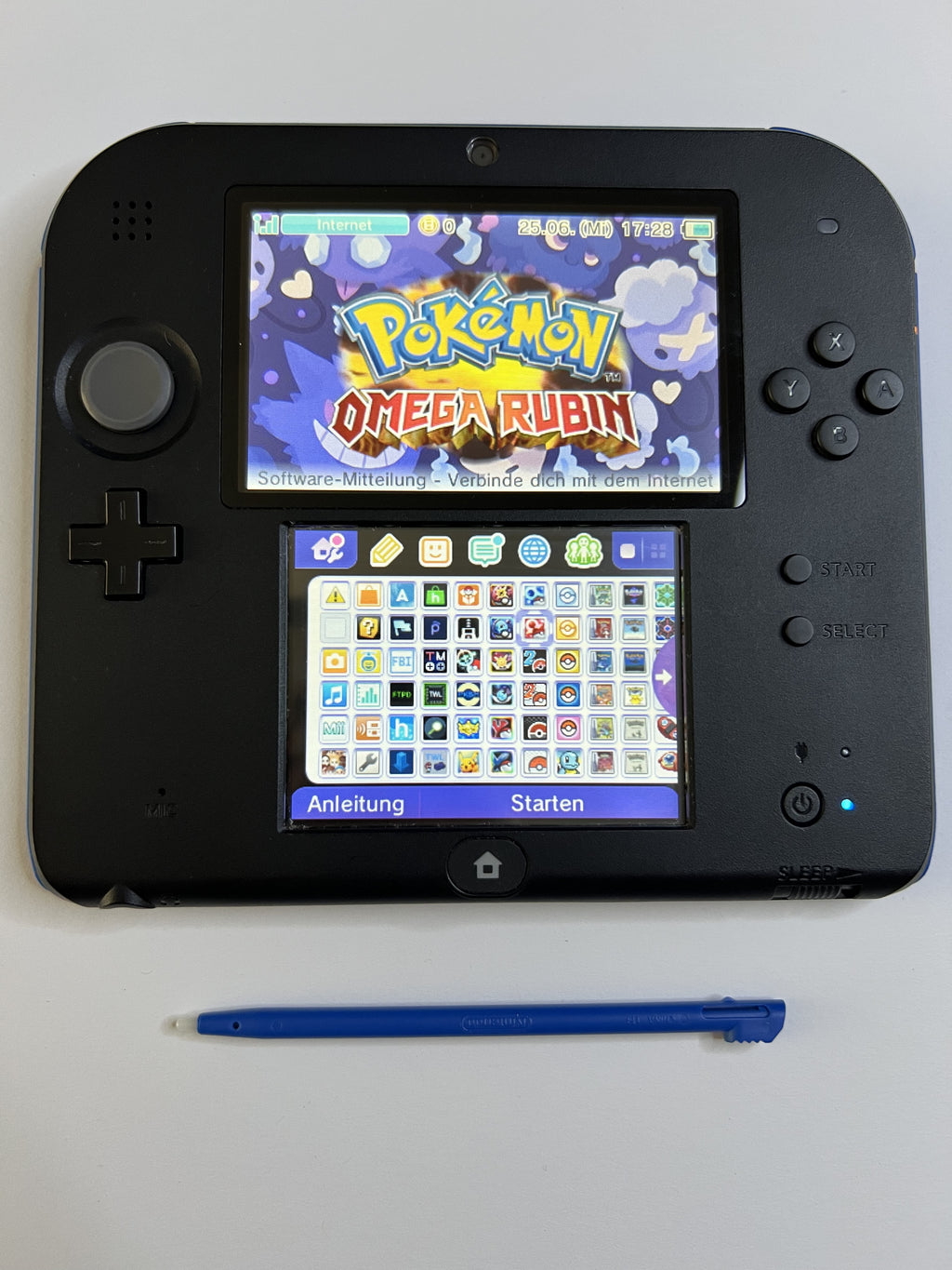 Nintendo 2DS Konsole schwarz blau mit 128GB, Pokemon Bank, Poke Mover & vielen Extras