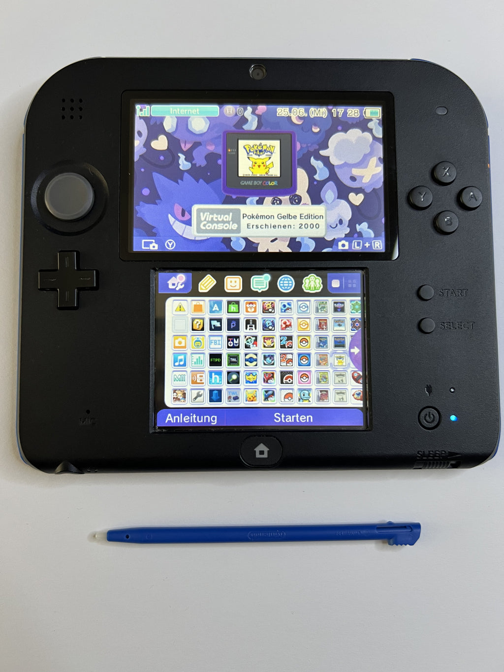 Nintendo 2DS Konsole schwarz blau mit 128GB, Pokemon Bank, Poke Mover & vielen Extras
