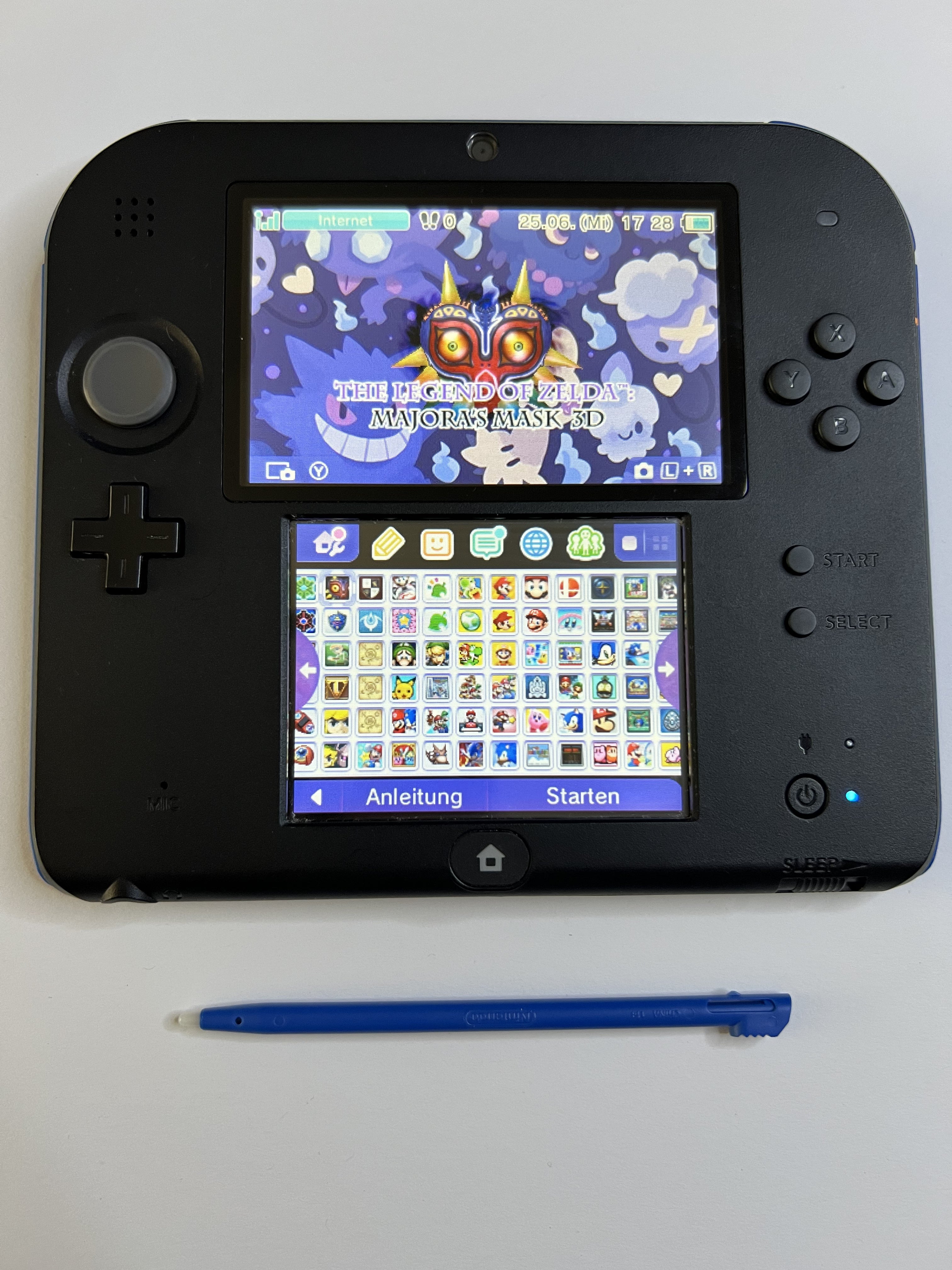 Nintendo 2DS Konsole schwarz blau mit 128GB, Pokemon Bank, Poke Mover & vielen Extras