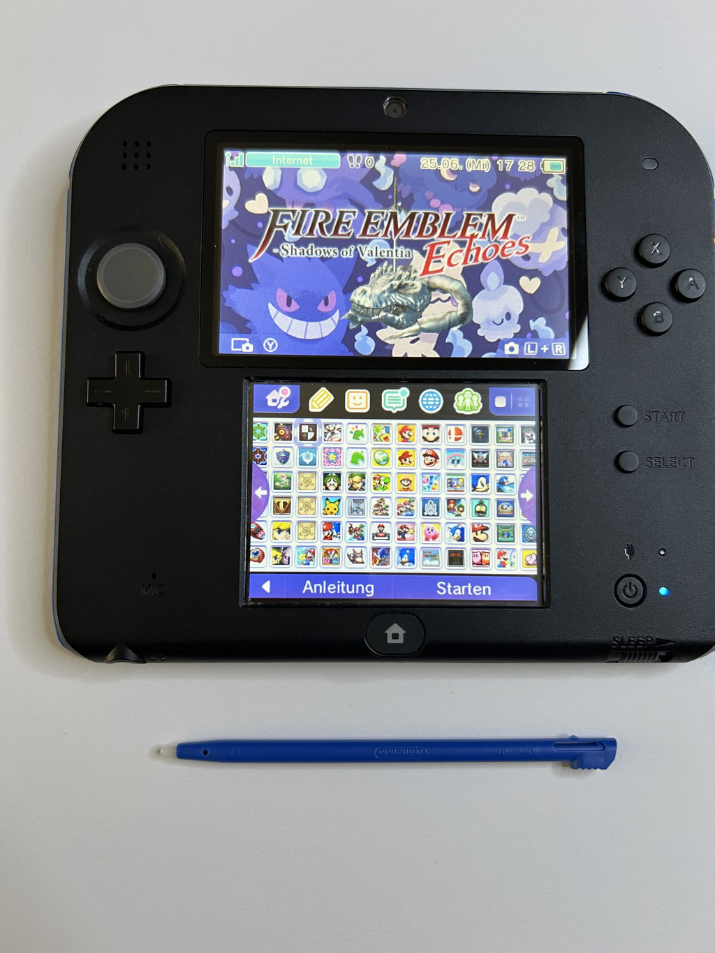 Nintendo 2DS Konsole schwarz blau mit 128GB, Pokemon Bank, Poke Mover & vielen Extras