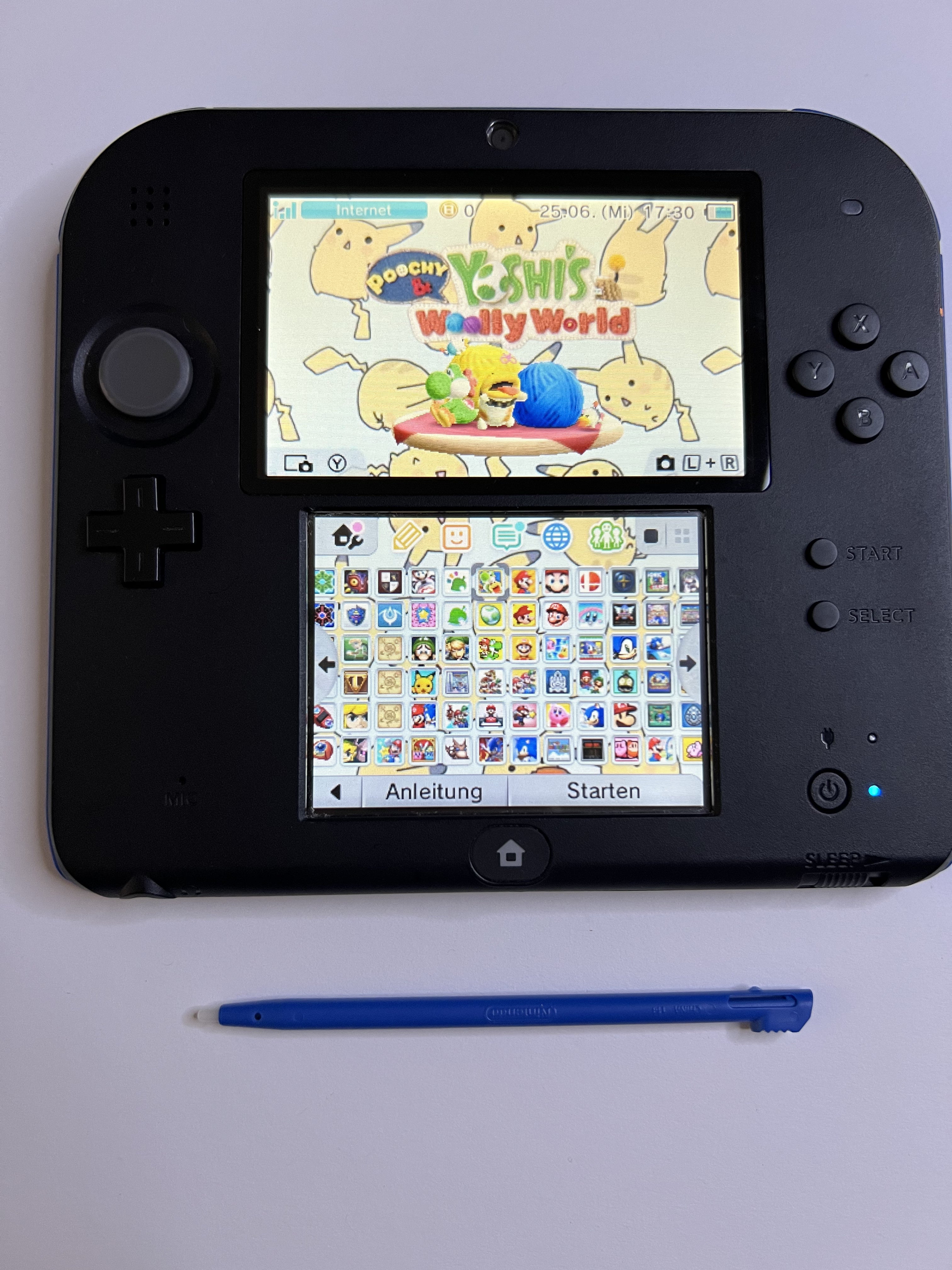 Nintendo 2DS Konsole schwarz blau mit 128GB, Pokemon Bank, Poke Mover & vielen Extras