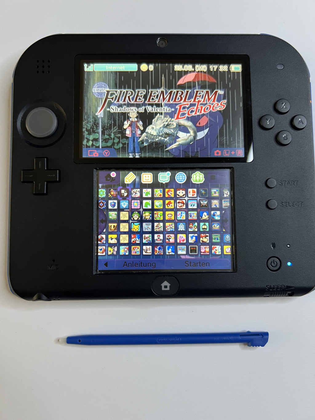 Nintendo 2DS Konsole schwarz blau mit 128GB, Pokemon Bank, Poke Mover & vielen Extras