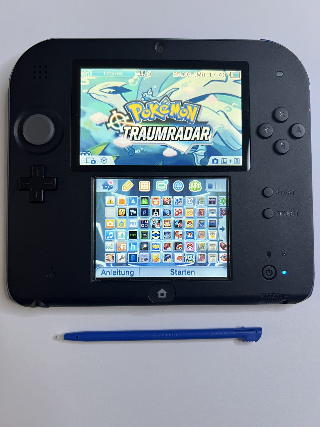 Nintendo 2DS Konsole schwarz blau mit 128GB, Pokemon Bank, Poke Mover & vielen Extras