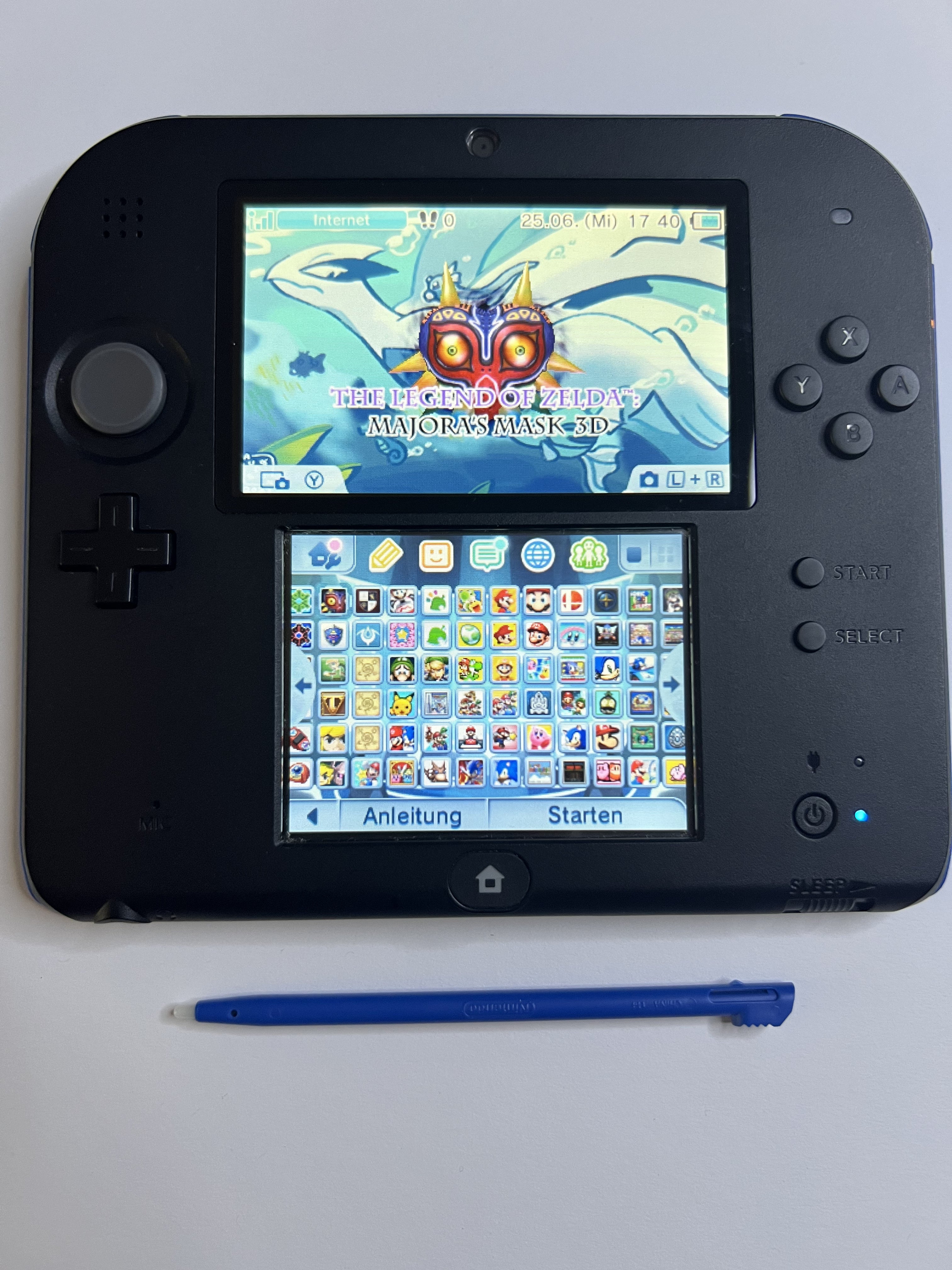 Nintendo 2DS Konsole schwarz blau mit 128GB, Pokemon Bank, Poke Mover & vielen Extras