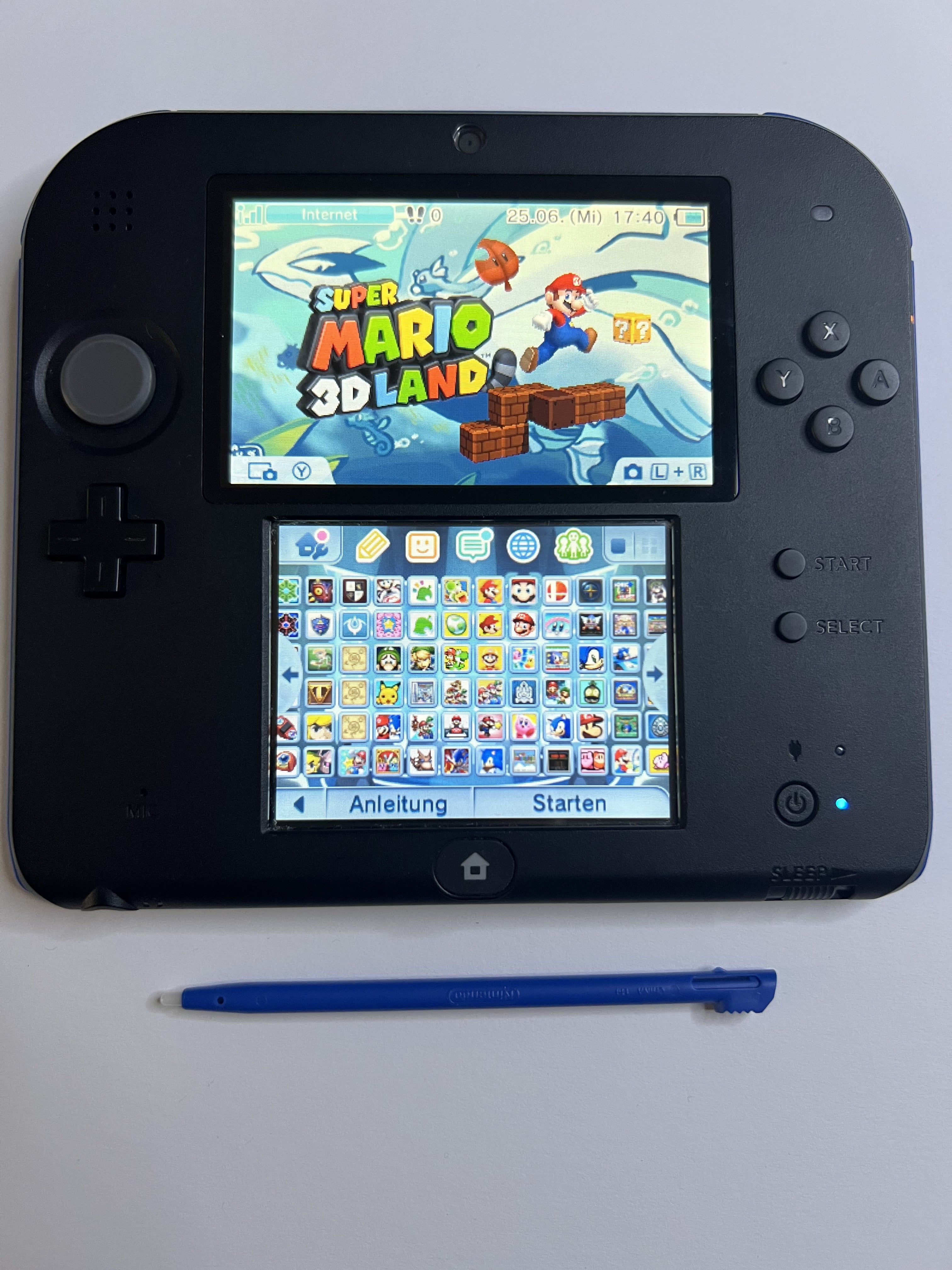 Nintendo 2DS Konsole schwarz blau mit 128GB, Pokemon Bank, Poke Mover & vielen Extras