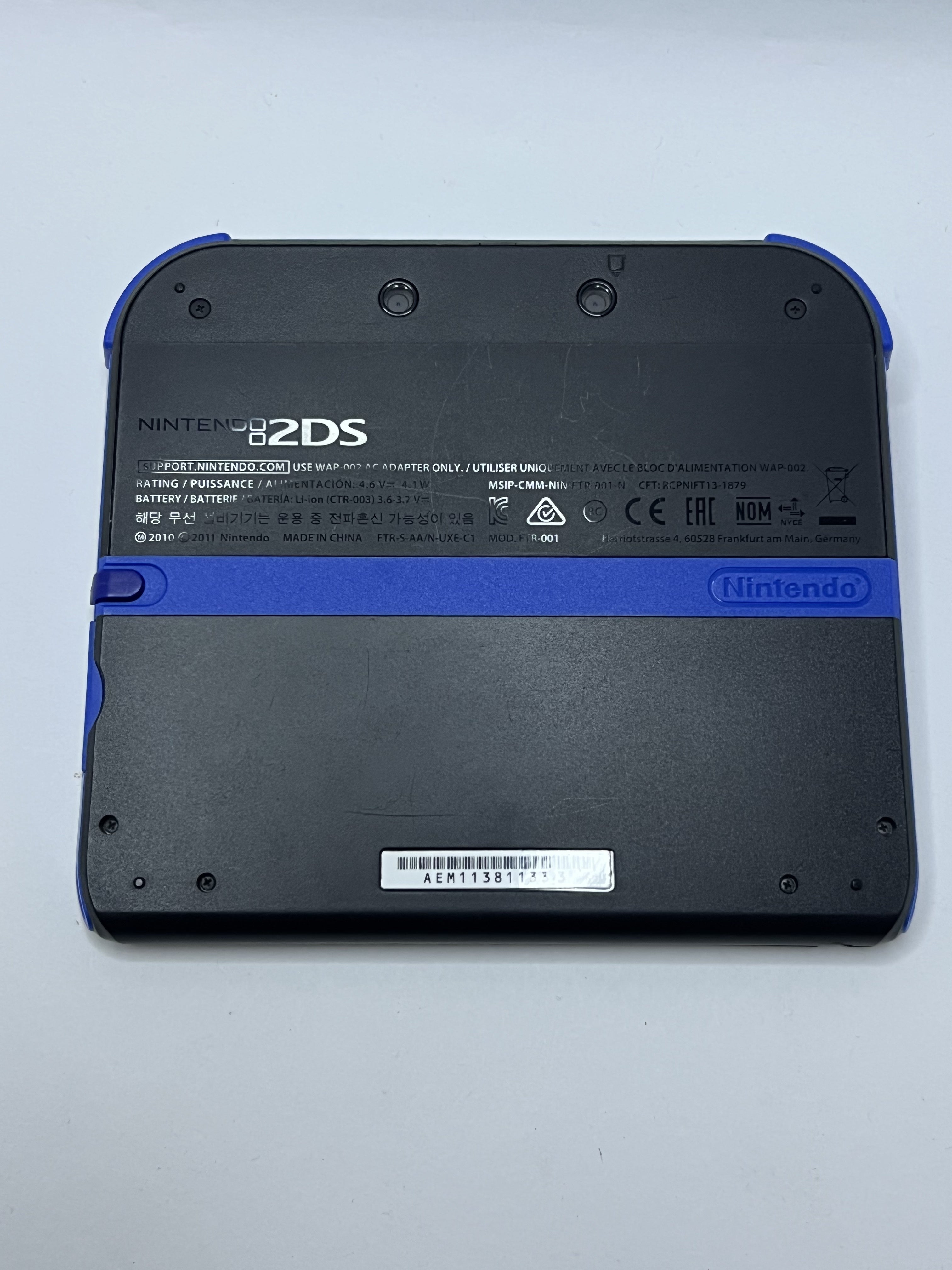 Nintendo 2DS Konsole schwarz blau mit 128GB, Pokemon Bank, Poke Mover & vielen Extras