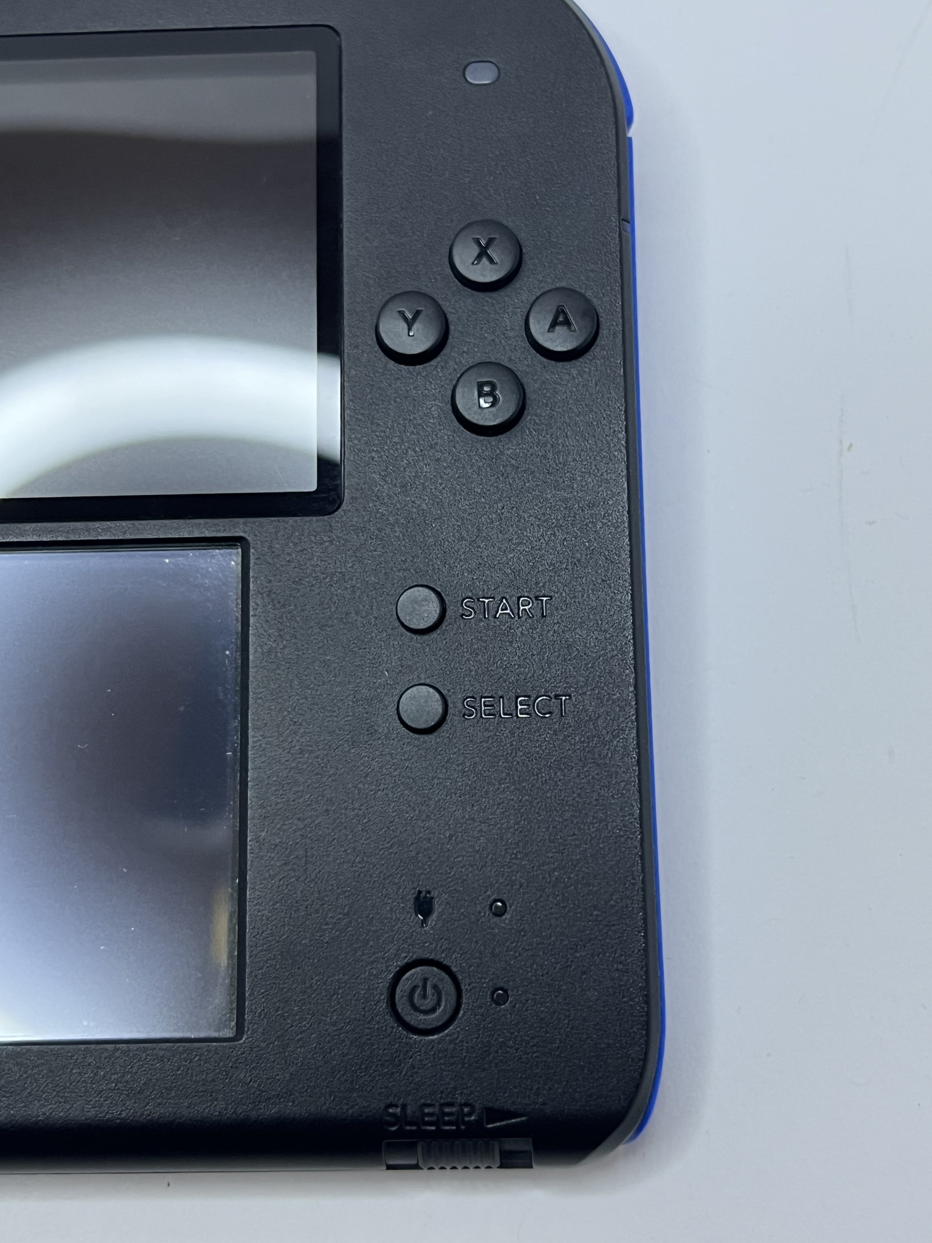 Nintendo 2DS Konsole schwarz blau mit 128GB, Pokemon Bank, Poke Mover & vielen Extras