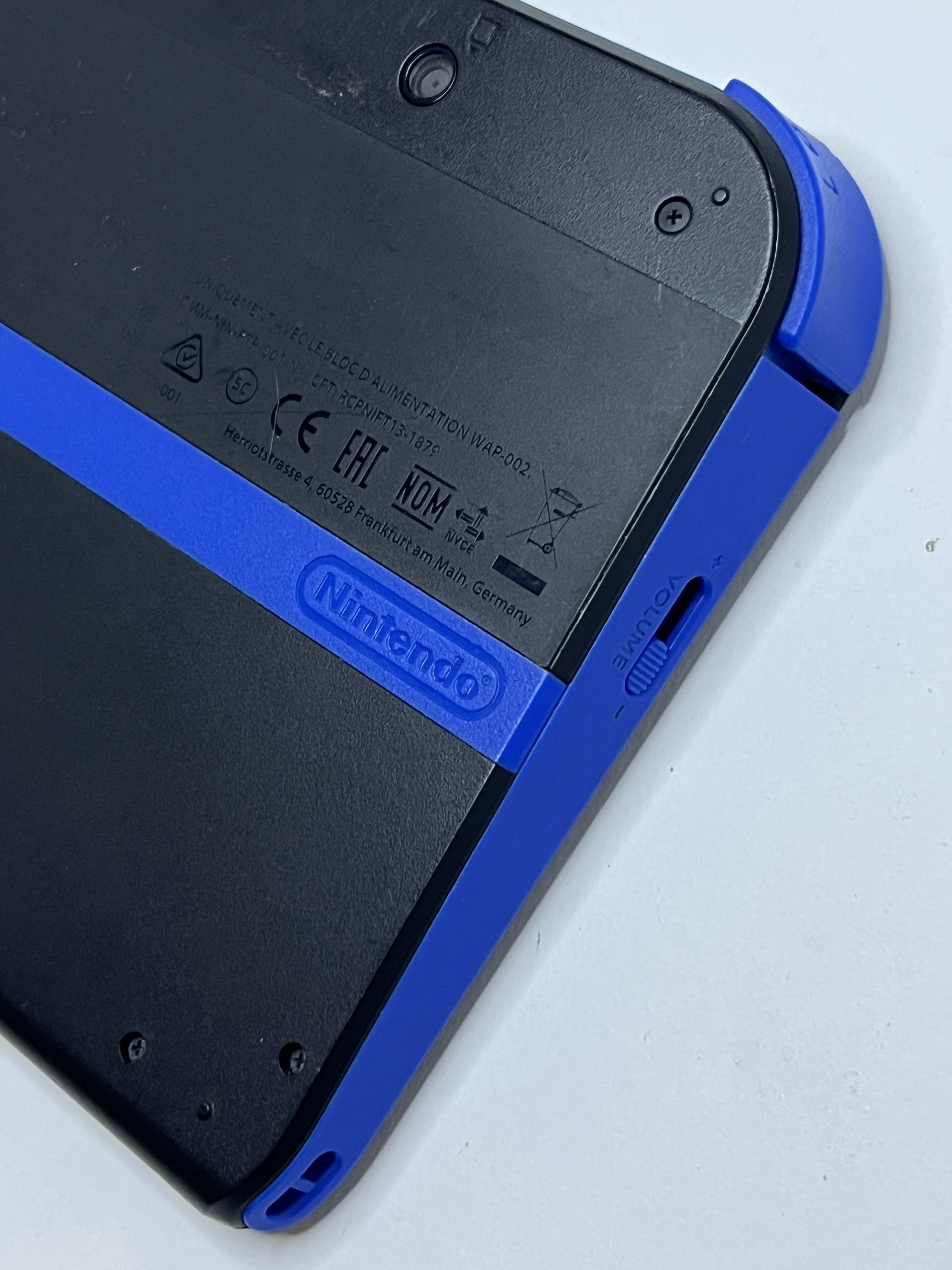 Nintendo 2DS Konsole schwarz blau mit 128GB, Pokemon Bank, Poke Mover & vielen Extras