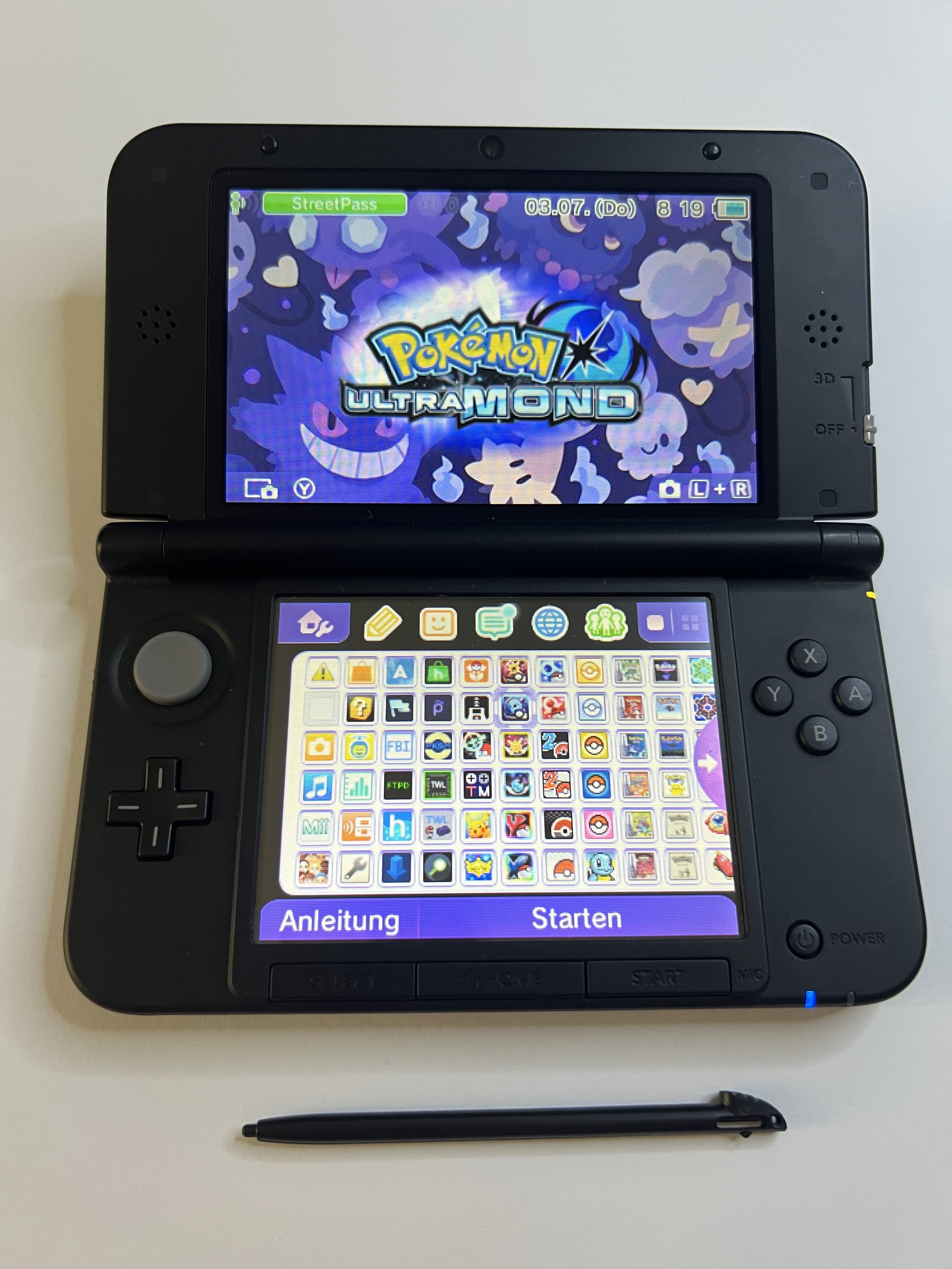 Nintendo 3DS XL Konsole schwarz mit 128GB, Pokemon Bank, Poke Mover & vielen Extras