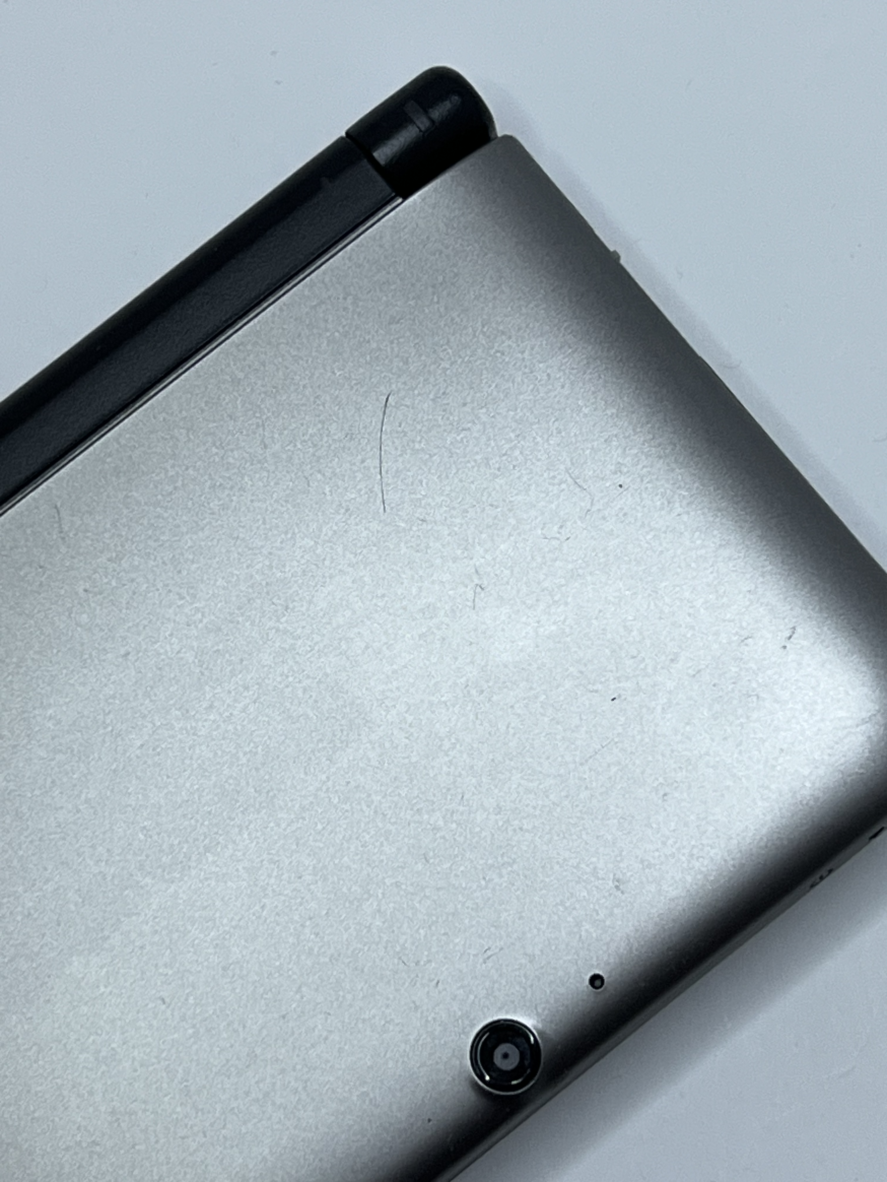 Nintendo 3DS XL Konsole silber in OVP mit 128GB, Pokemon Bank, Poke Mover & vielen Extras