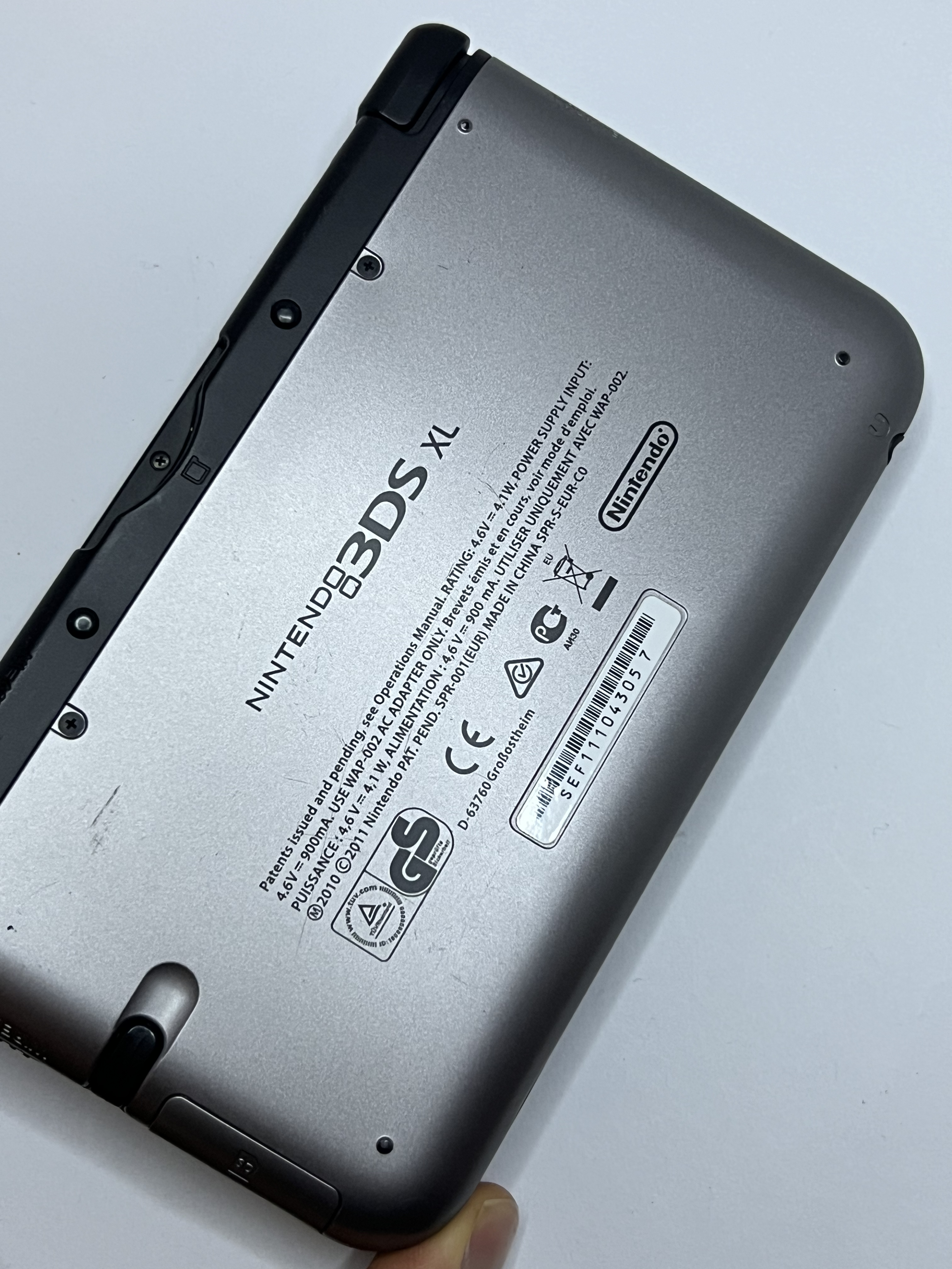 Nintendo 3DS XL Konsole silber in OVP mit 128GB, Pokemon Bank, Poke Mover & vielen Extras