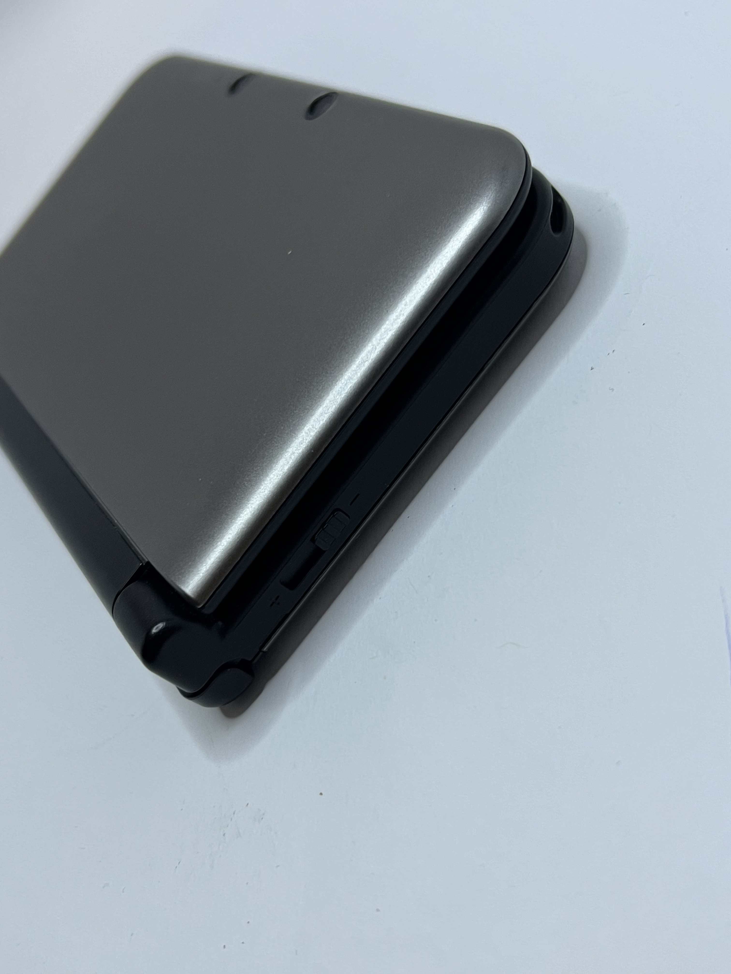 Nintendo 3DS XL Konsole silber in OVP mit 128GB, Pokemon Bank, Poke Mover & vielen Extras