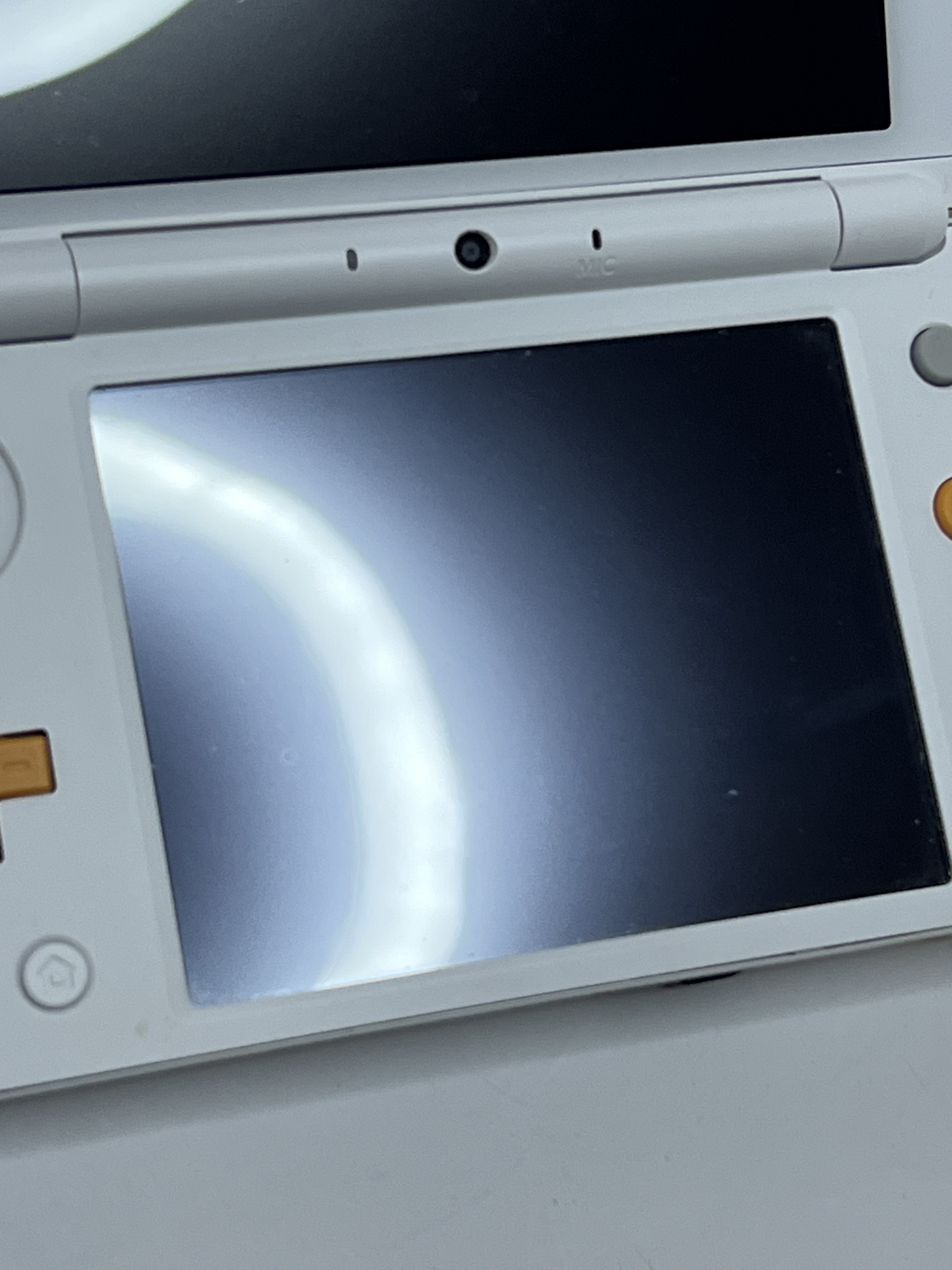 Nintendo New 2DS XL Konsole in weiß orange mit 128GB, Pokemon Bank, Poke Mover & vielen Extras