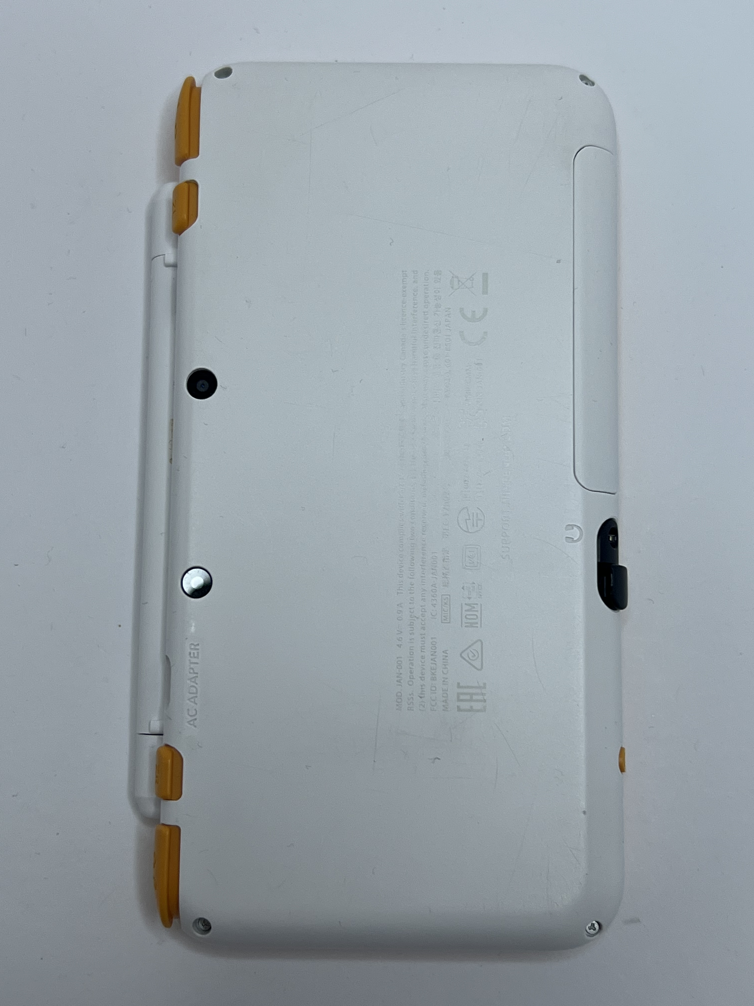 Nintendo New 2DS XL Konsole in weiß orange mit 128GB, Pokemon Bank, Poke Mover & vielen Extras