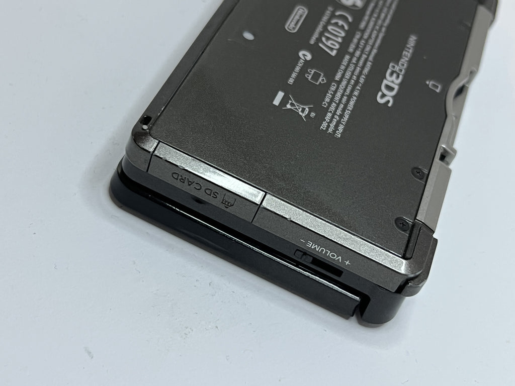 Nintendo 3DS Konsole cosmos schwarz mit 128GB, Pokemon Bank, Poke Mover & vielen Extras