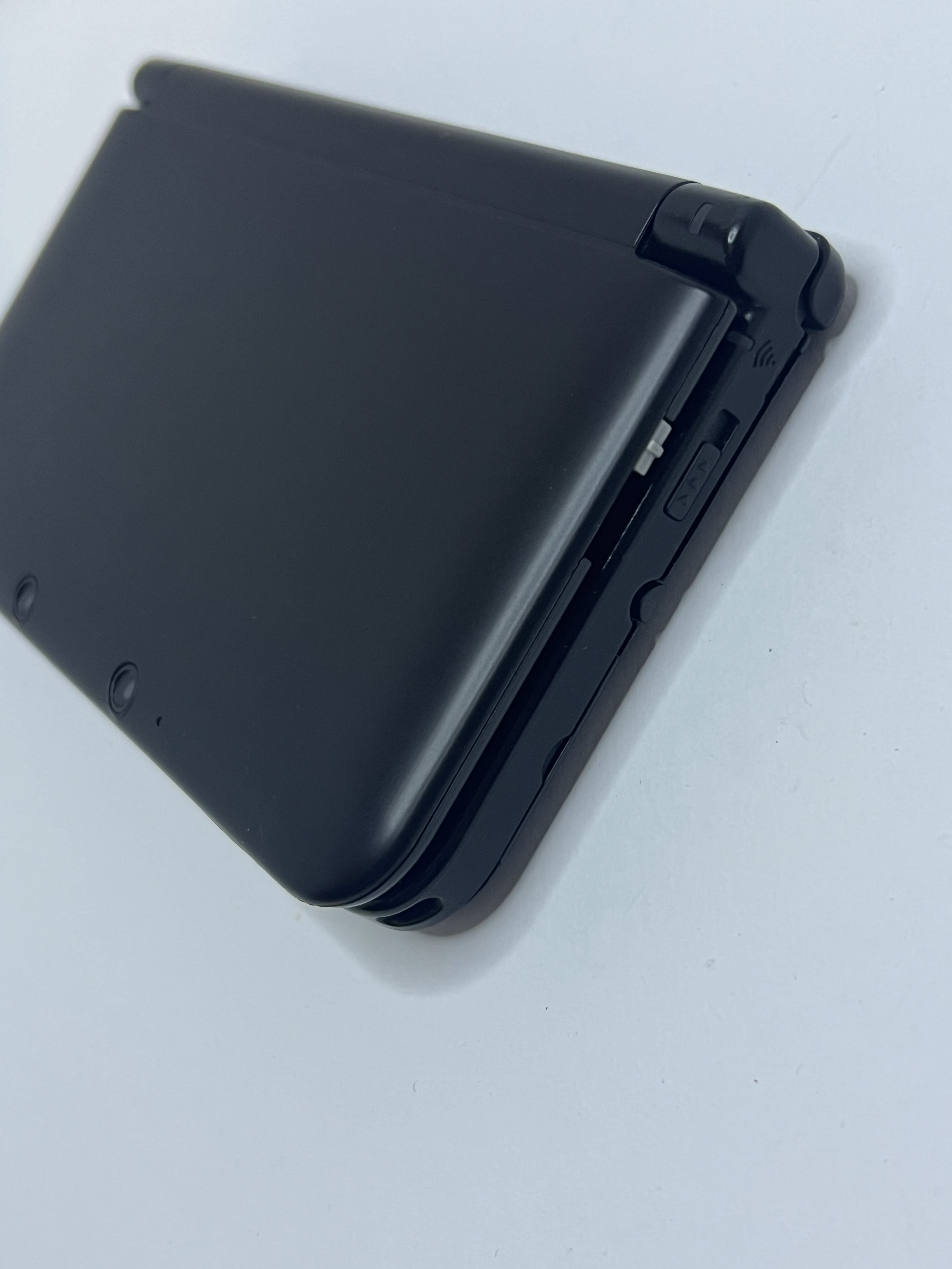Nintendo 3DS XL Konsole schwarz mit 128GB, Pokemon Bank, Poke Mover & vielen Extras