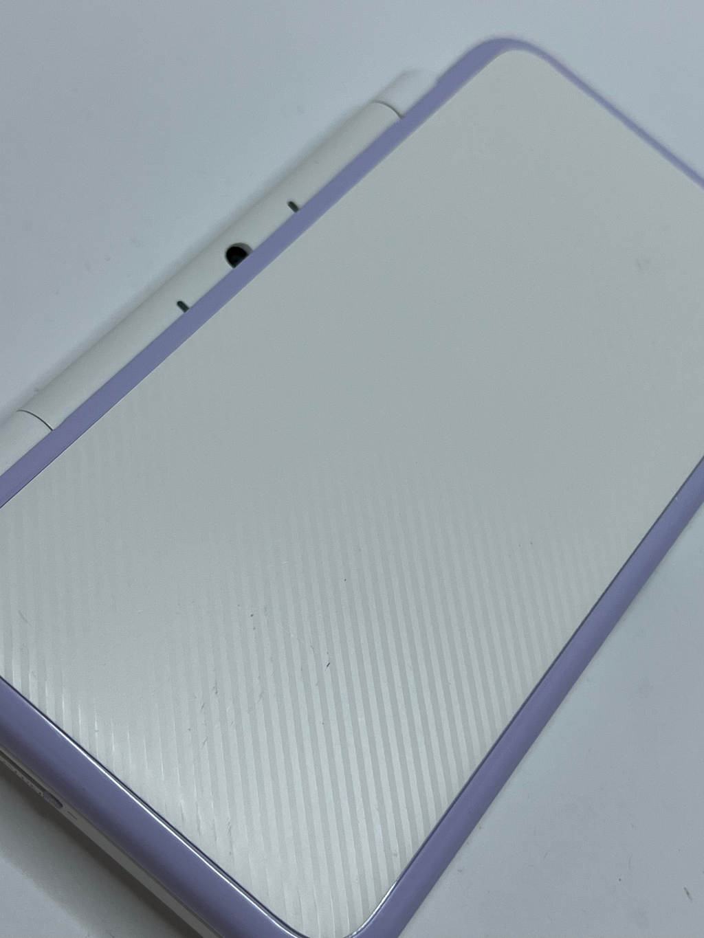 Nintendo New 2DS XL Konsole weiß violett lavendel lila in OVP CIB mit 128GB, Pokemon Bank, Poke Mover & vielen Extras