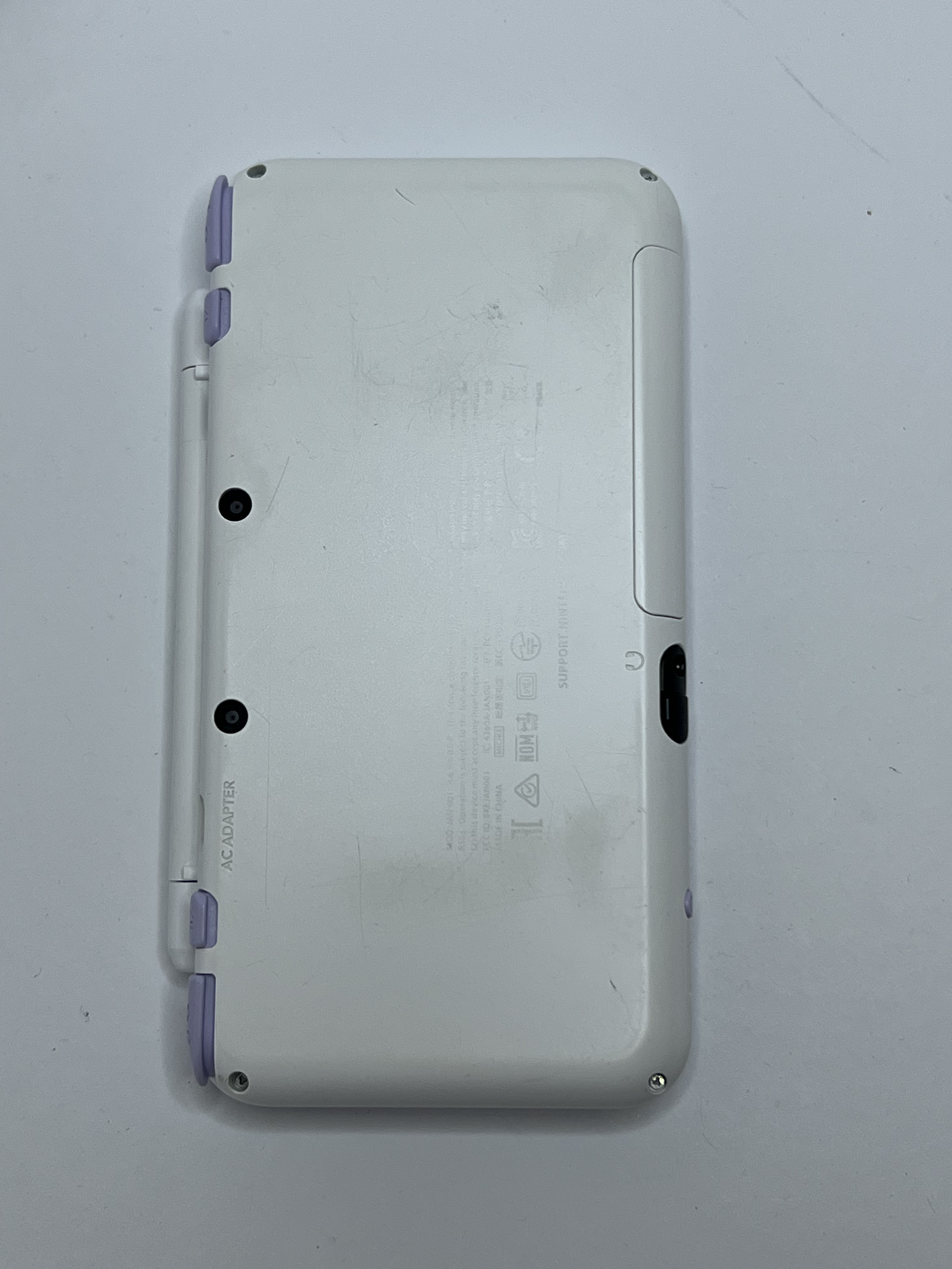Nintendo New 2DS XL Konsole weiß violett lavendel lila in OVP CIB mit 128GB, Pokemon Bank, Poke Mover & vielen Extras