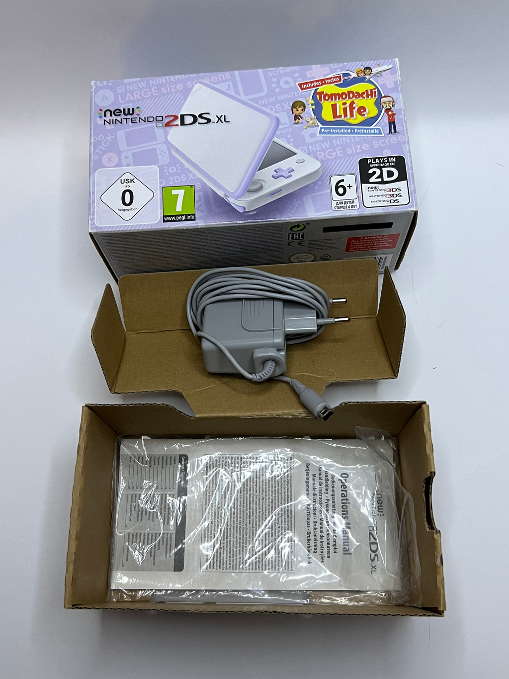 Nintendo New 2DS XL Konsole weiß violett lavendel lila in OVP CIB mit 128GB, Pokemon Bank, Poke Mover & vielen Extras