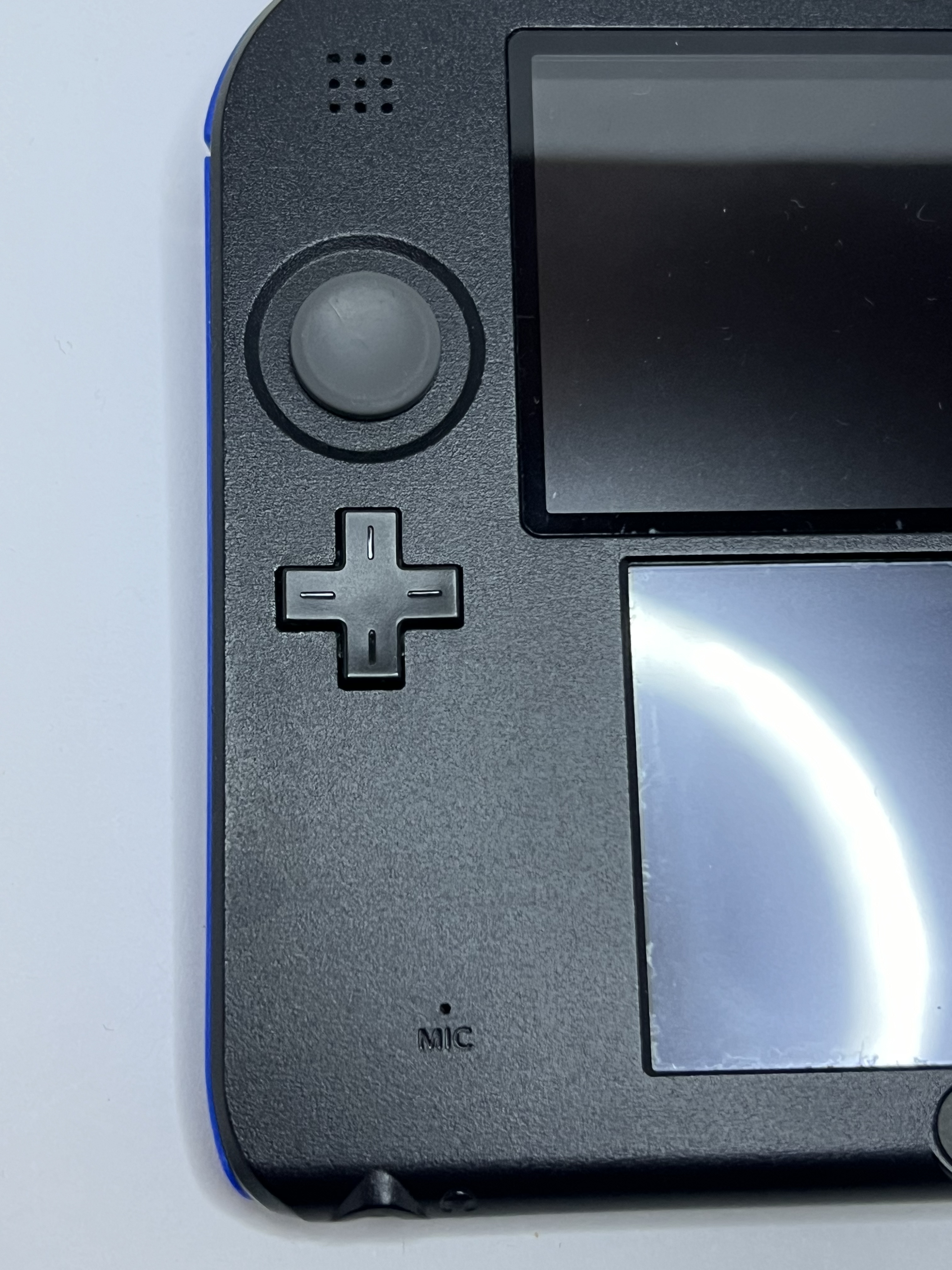 Nintendo 2DS Konsole schwarz blau mit 128GB, Pokemon Bank, Poke Mover & vielen Extras