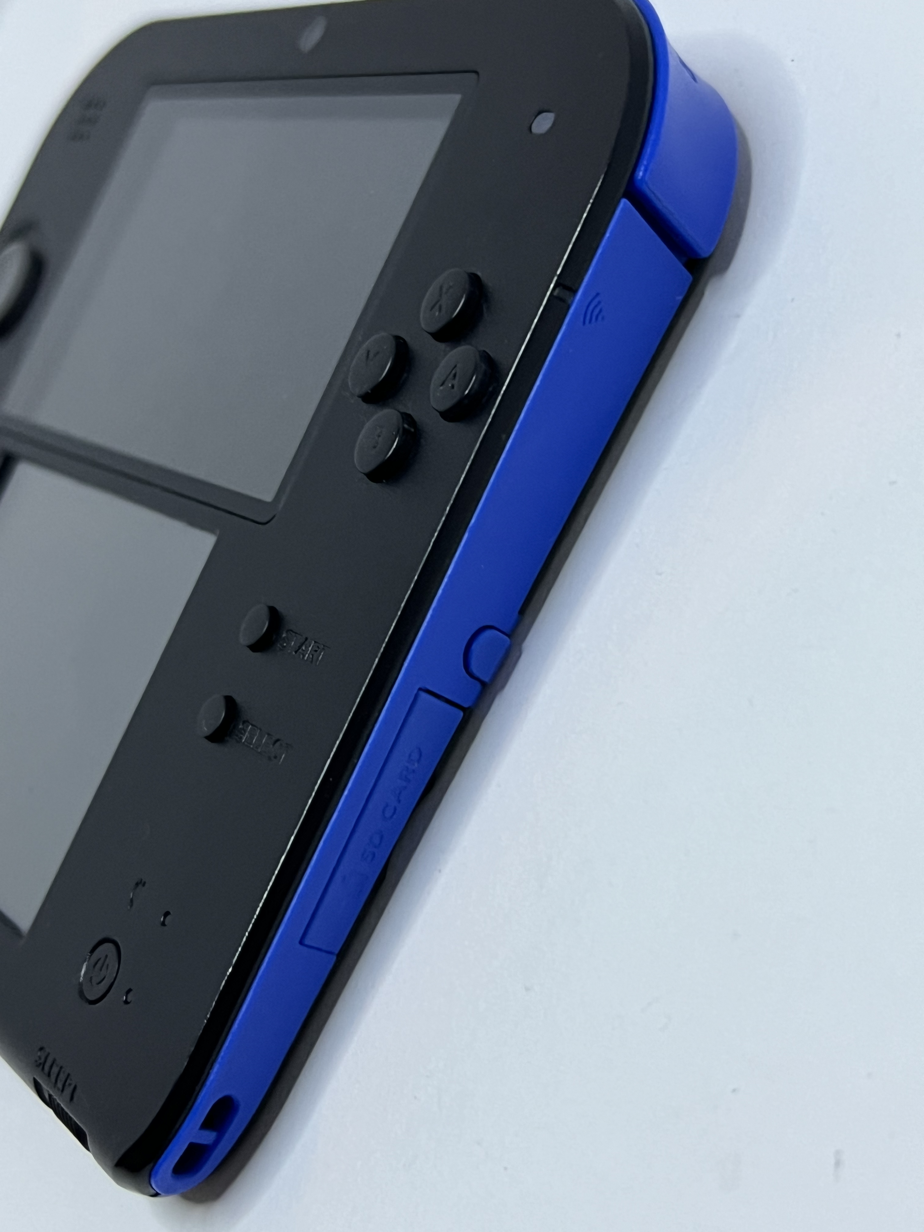 Nintendo 2DS Konsole schwarz blau mit 128GB, Pokemon Bank, Poke Mover & vielen Extras