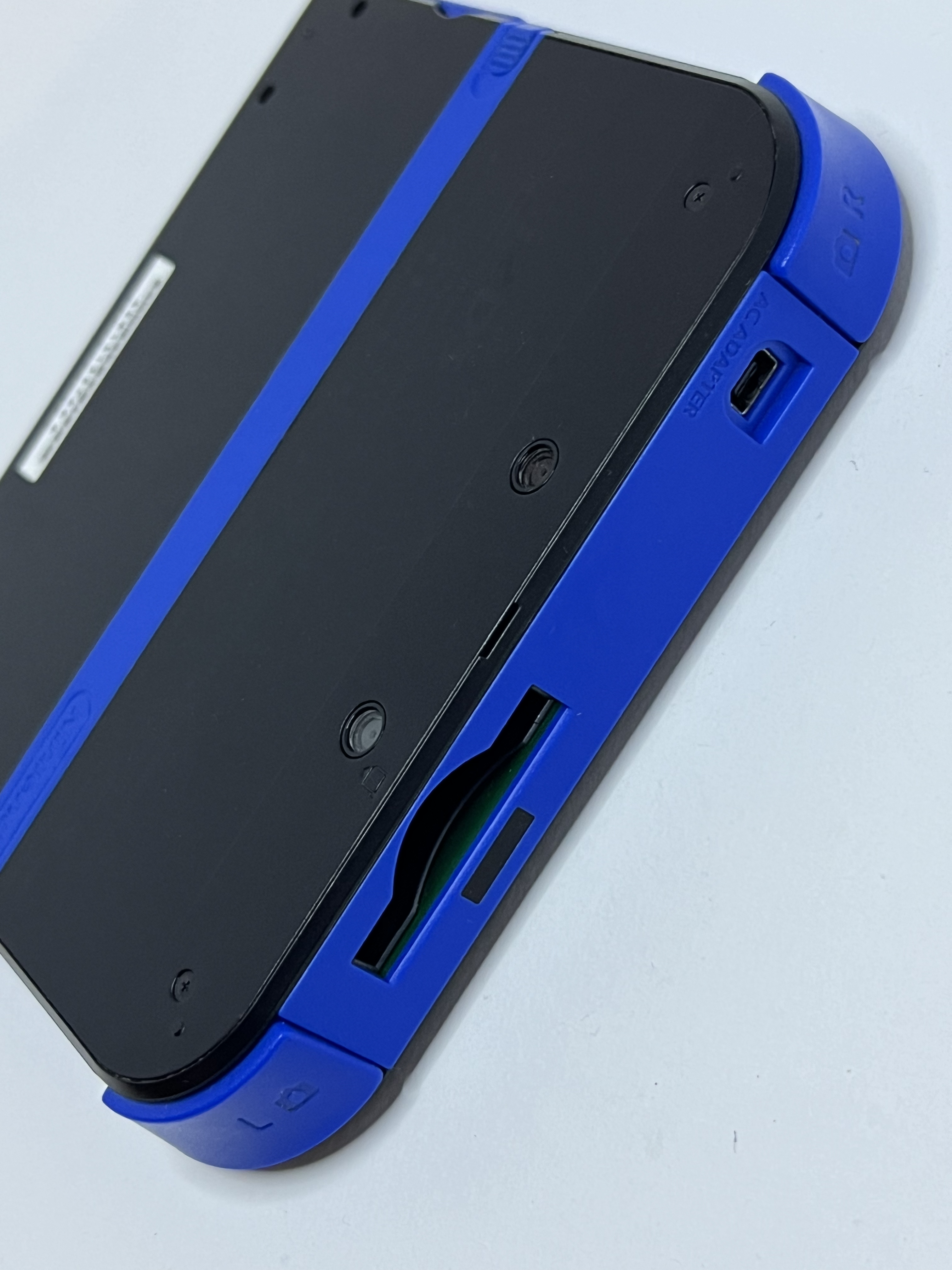 Nintendo 2DS Konsole schwarz blau mit 128GB, Pokemon Bank, Poke Mover & vielen Extras