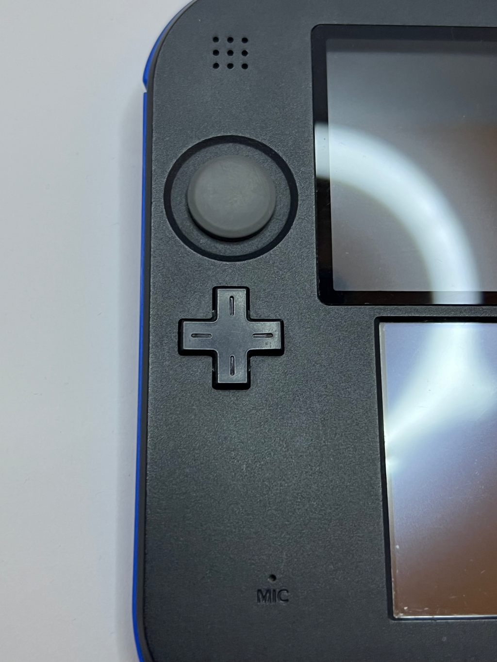 Nintendo 2DS Konsole schwarz blau mit 128GB, Pokemon Bank, Poke Mover & vielen Extras