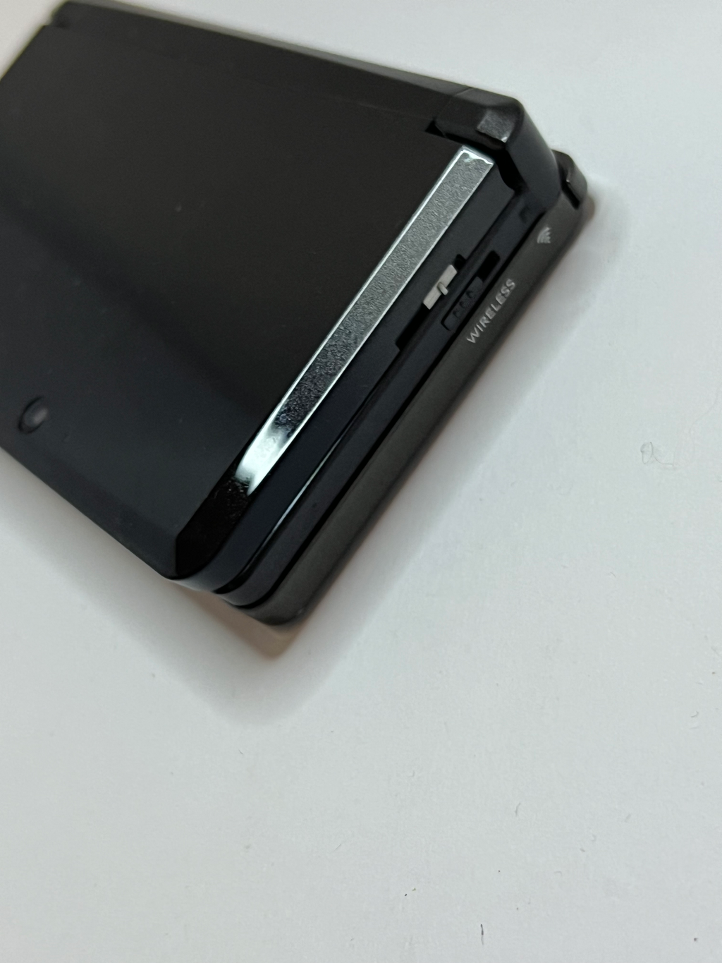 Nintendo 3DS Konsole cosmos schwarz mit 128GB, Pokemon Bank, Poke Mover & vielen Extras