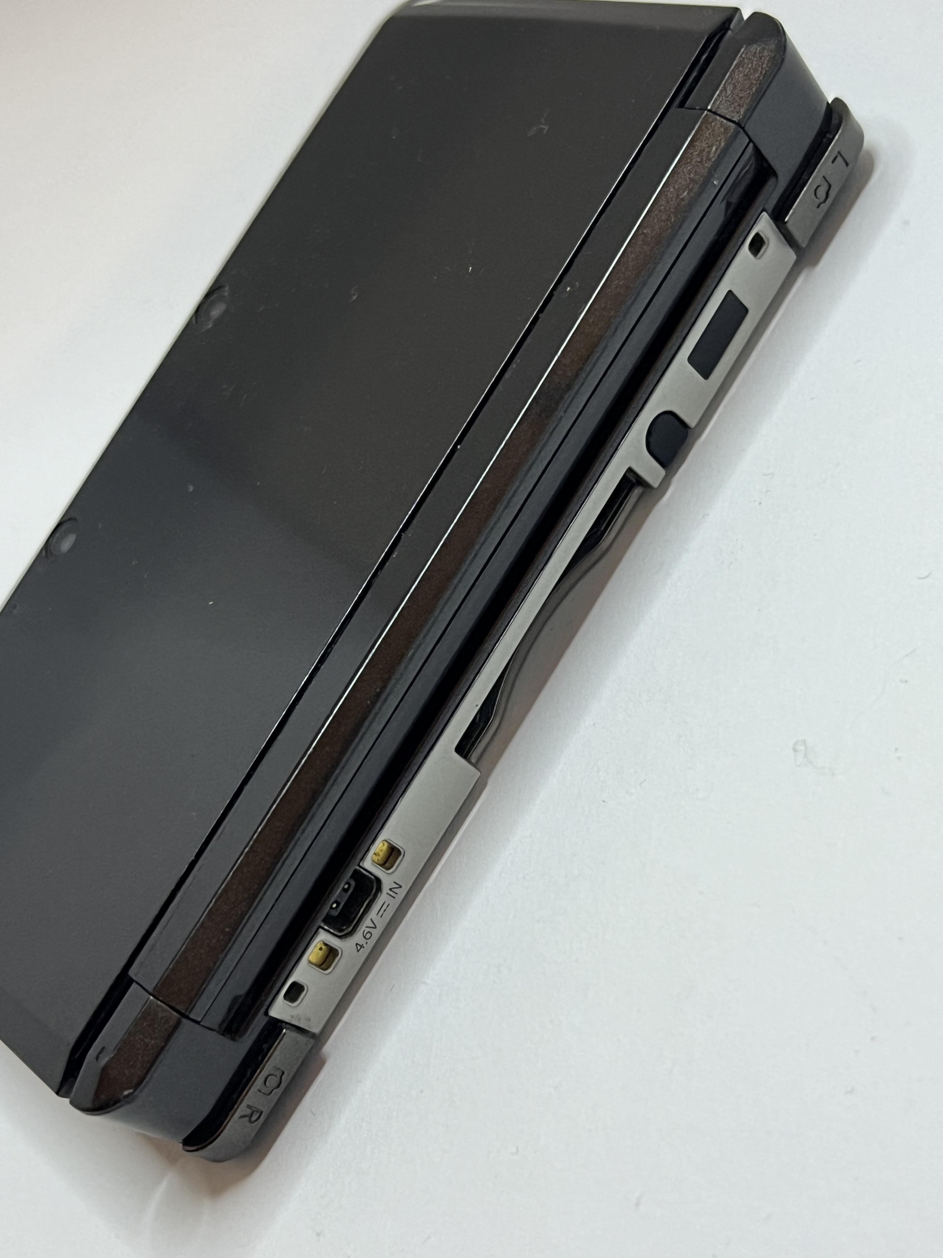 Nintendo 3DS Konsole cosmos schwarz mit 128GB, Pokemon Bank, Poke Mover & vielen Extras