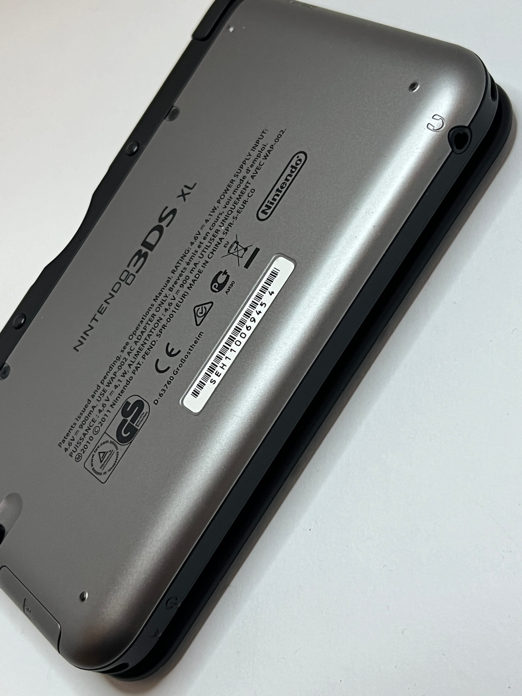 Nintendo 3DS XL Konsole silber mit 128GB, Pokemon Bank, Poke Mover & vielen Extras