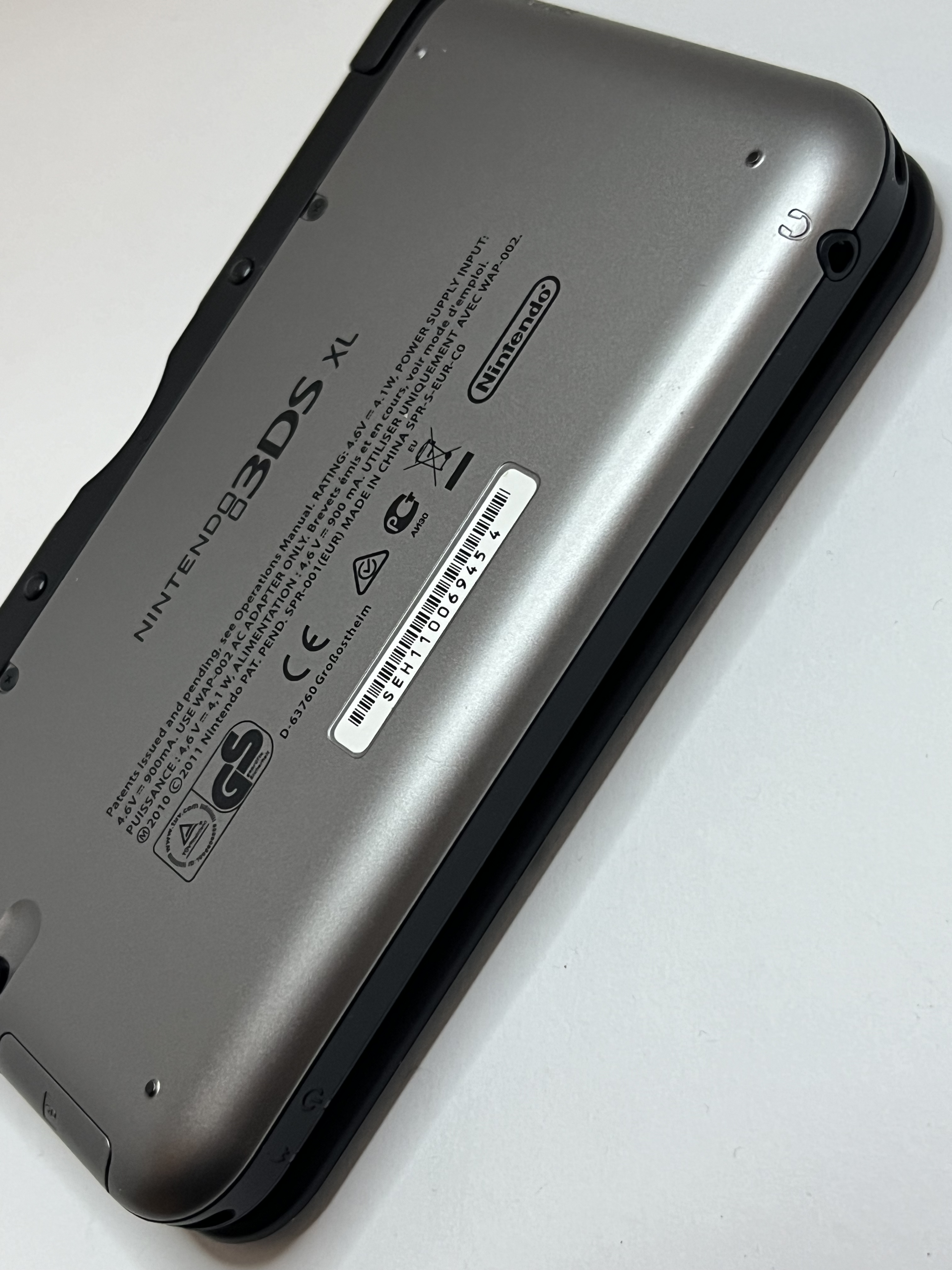 Nintendo 3DS XL Konsole silber mit 128GB, Pokemon Bank, Poke Mover & vielen Extras