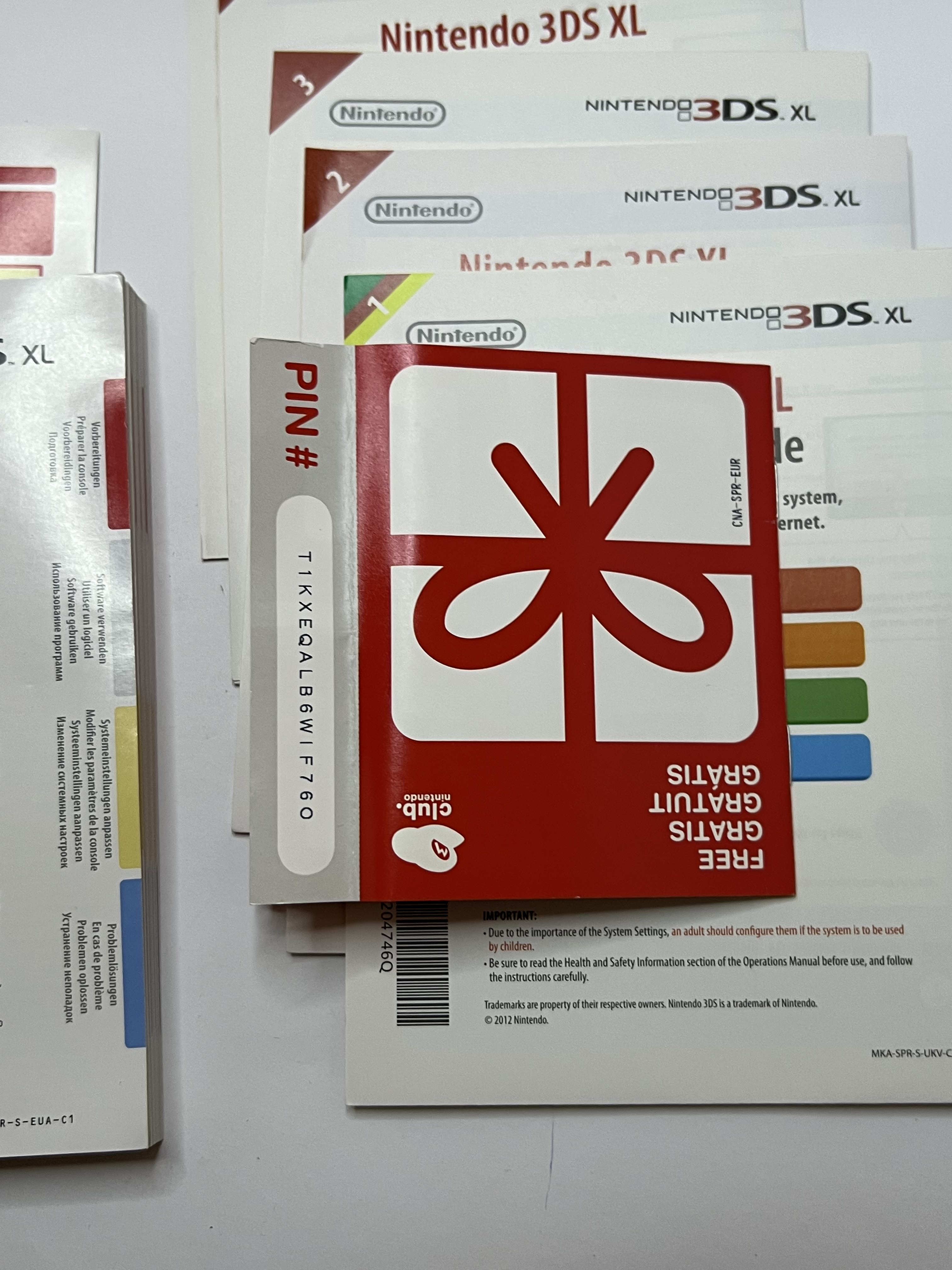 Nintendo 3DS XL Konsole rot CIB mit OVP, 128GB, Pokemon Bank, Poke Mover & vielen Extras