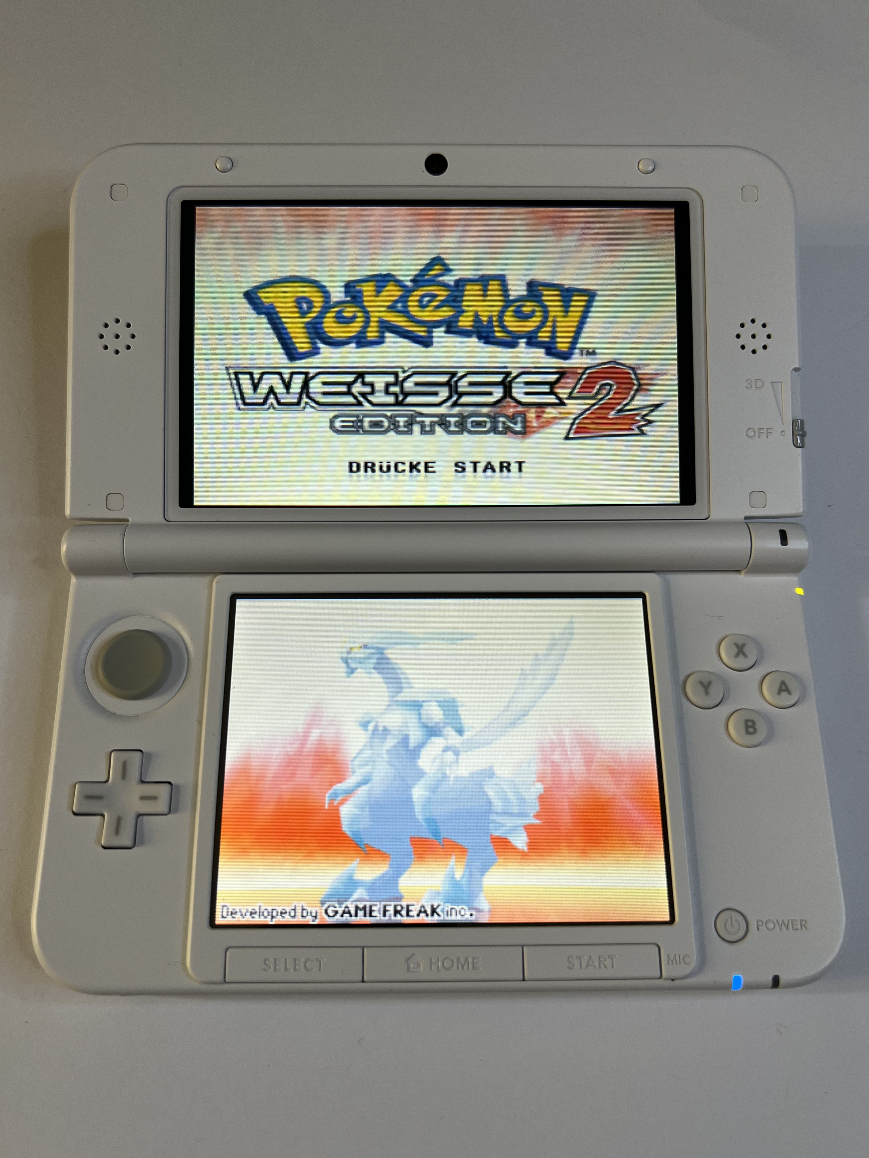 Nintendo 3DS XL Konsole weiß mit 128GB, Pokemon Bank, Poke Mover & vielen Extras