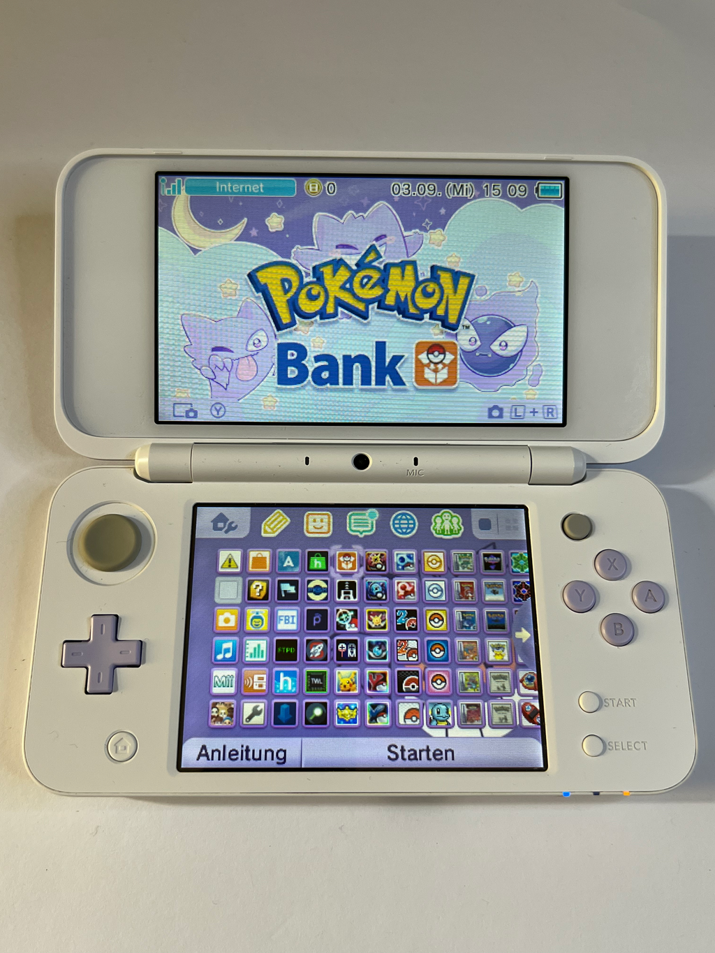 Nintendo New 2DS XL Konsole in weiß lavendel lila mit 128GB, Pokemon Bank, Poke Mover & vielen Extras