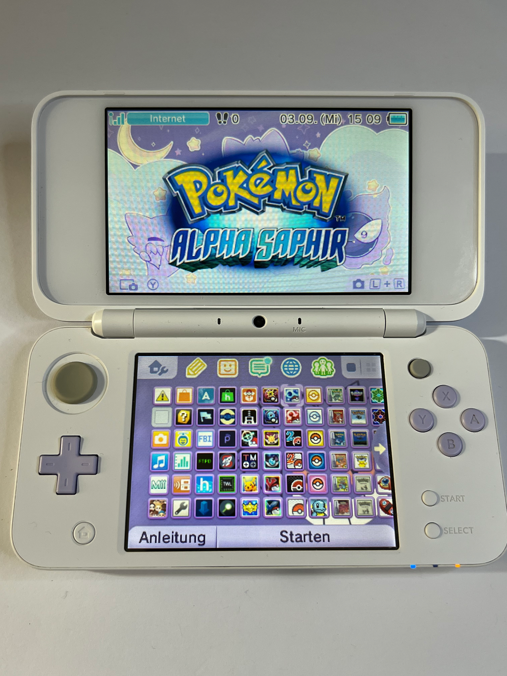 Nintendo New 2DS XL Konsole in weiß lavendel lila mit 128GB, Pokemon Bank, Poke Mover & vielen Extras