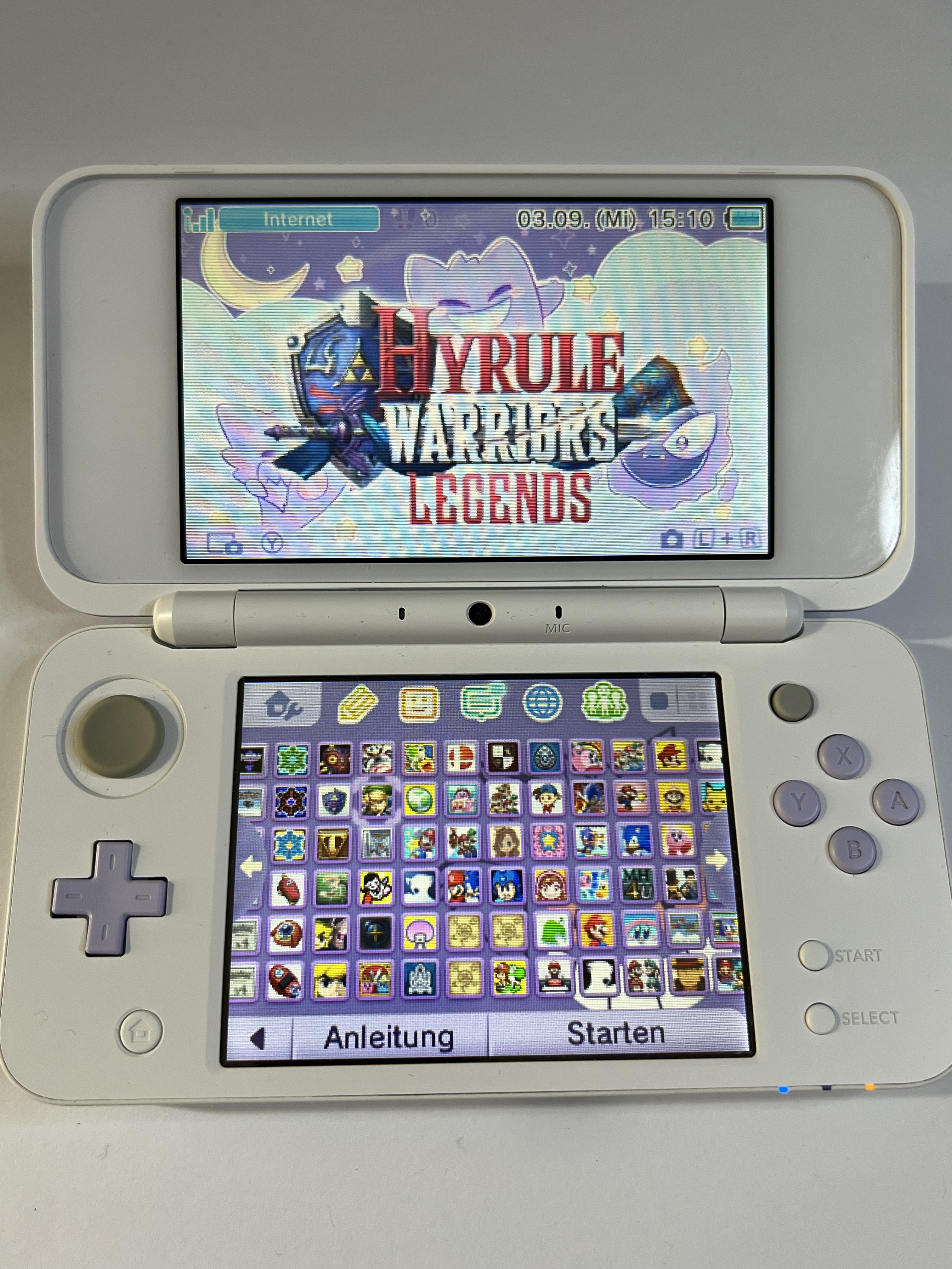 Nintendo New 2DS XL Konsole in weiß lavendel lila mit 128GB, Pokemon Bank, Poke Mover & vielen Extras
