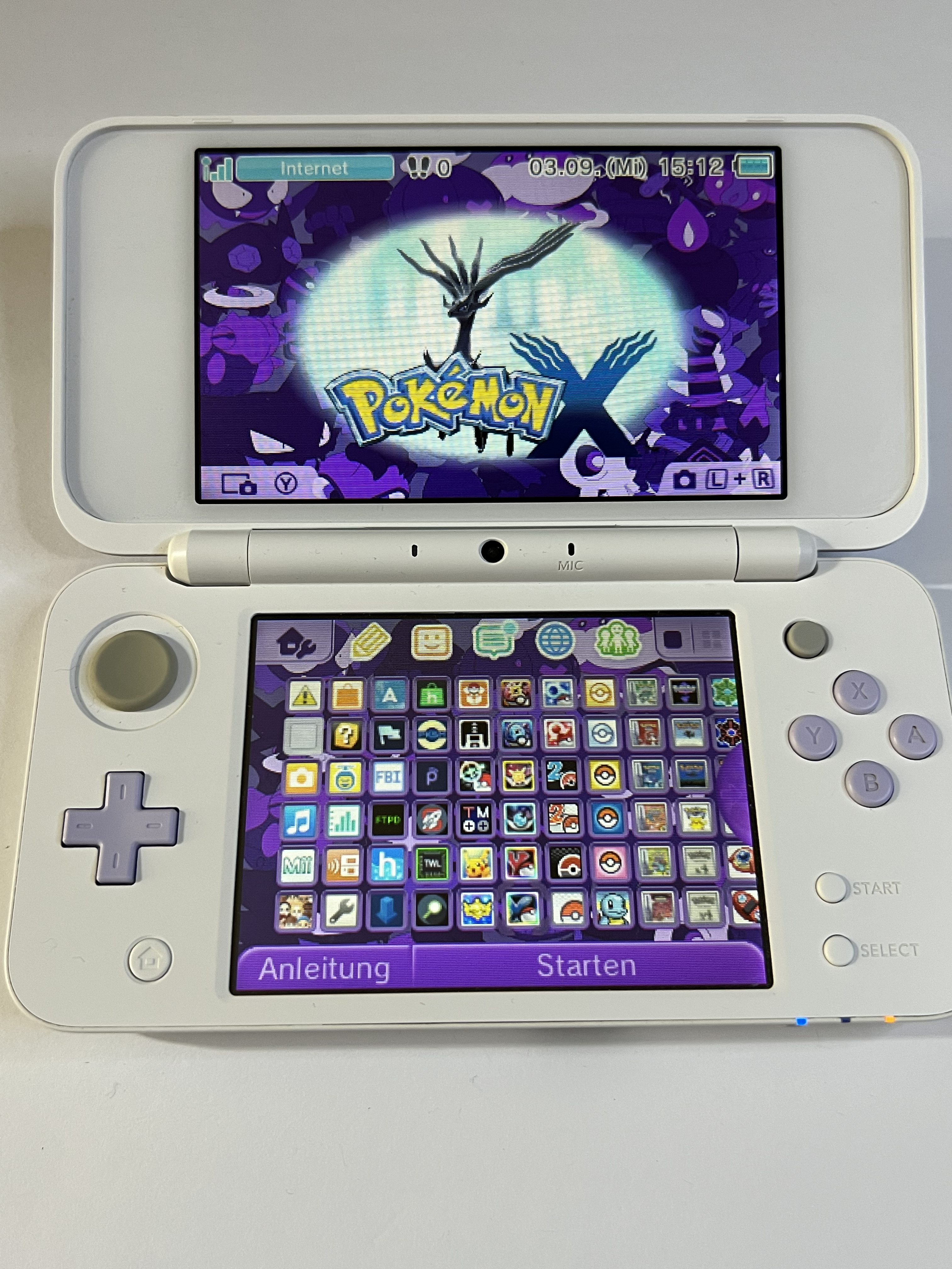 Nintendo New 2DS XL Konsole weiß violett lavendel lila in OVP CIB mit 128GB, Pokemon Bank, Poke Mover & vielen Extras