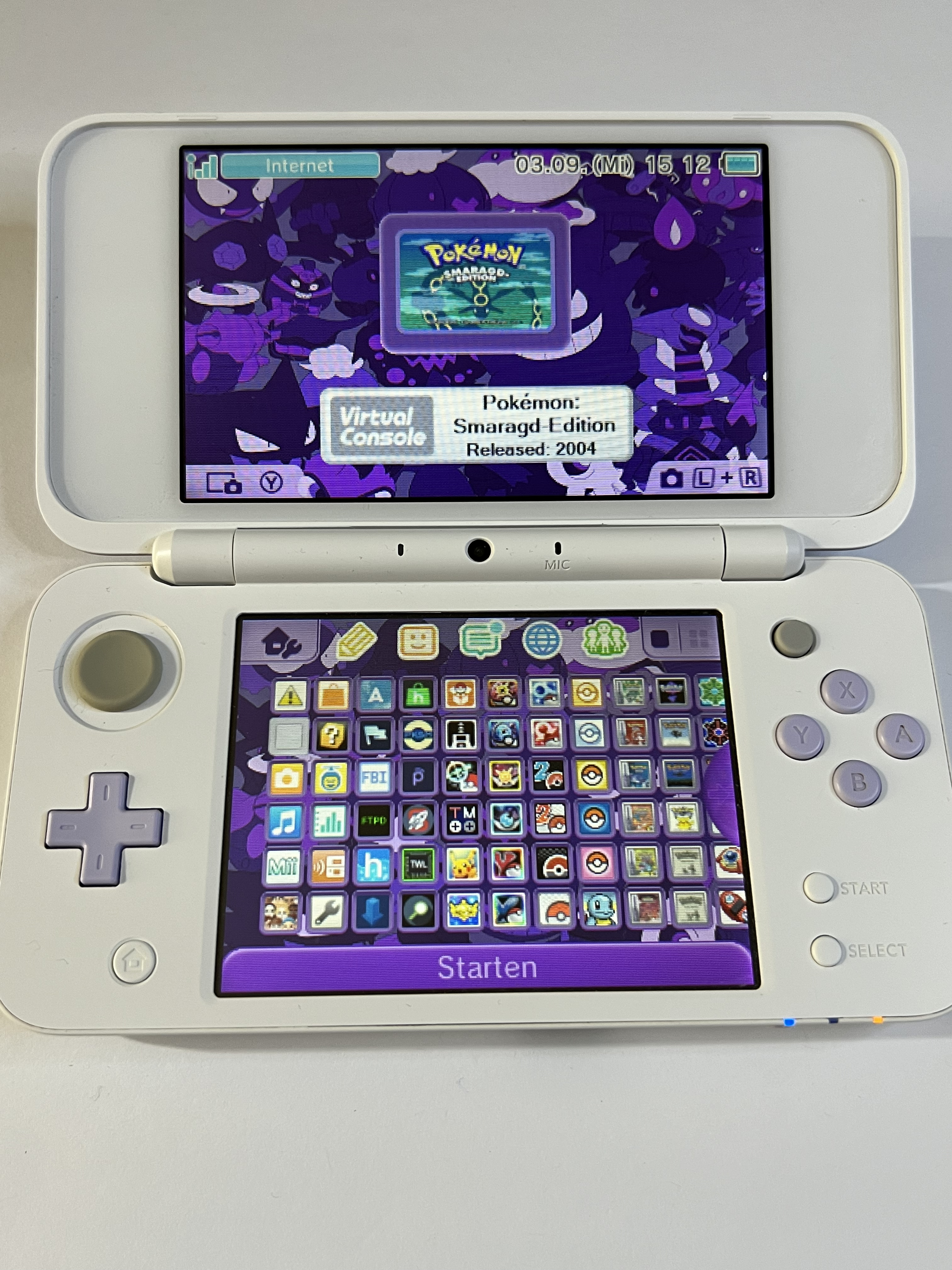 Nintendo New 2DS XL Konsole weiß violett lavendel lila in OVP CIB mit 128GB, Pokemon Bank, Poke Mover & vielen Extras