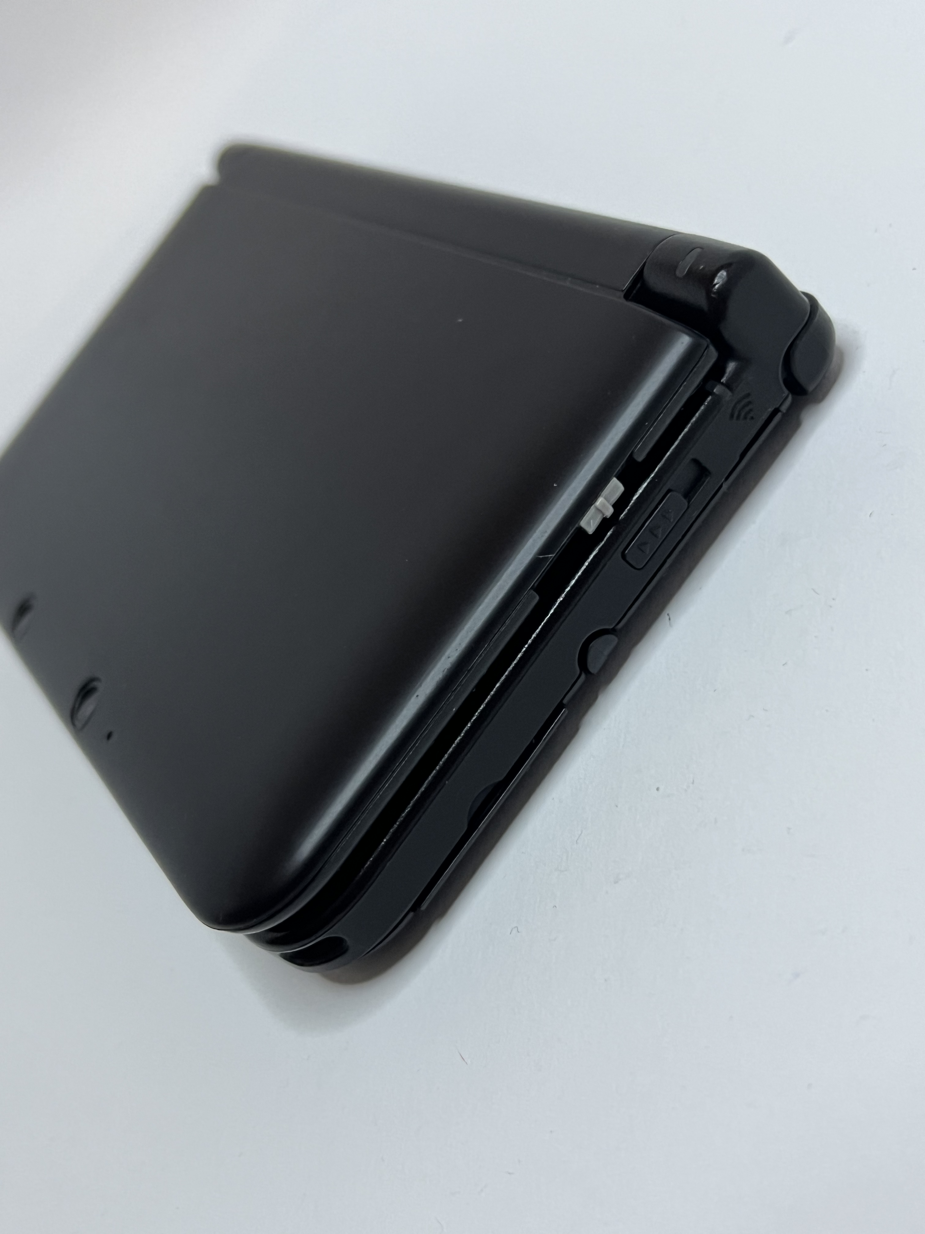 Nintendo 3DS XL Konsole schwarz mit 128GB, Pokemon Bank, Poke Mover & vielen Extras