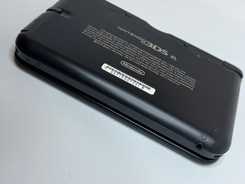 Nintendo 3DS XL Konsole schwarz mit 128GB, Pokemon Bank, Poke Mover & vielen Extras