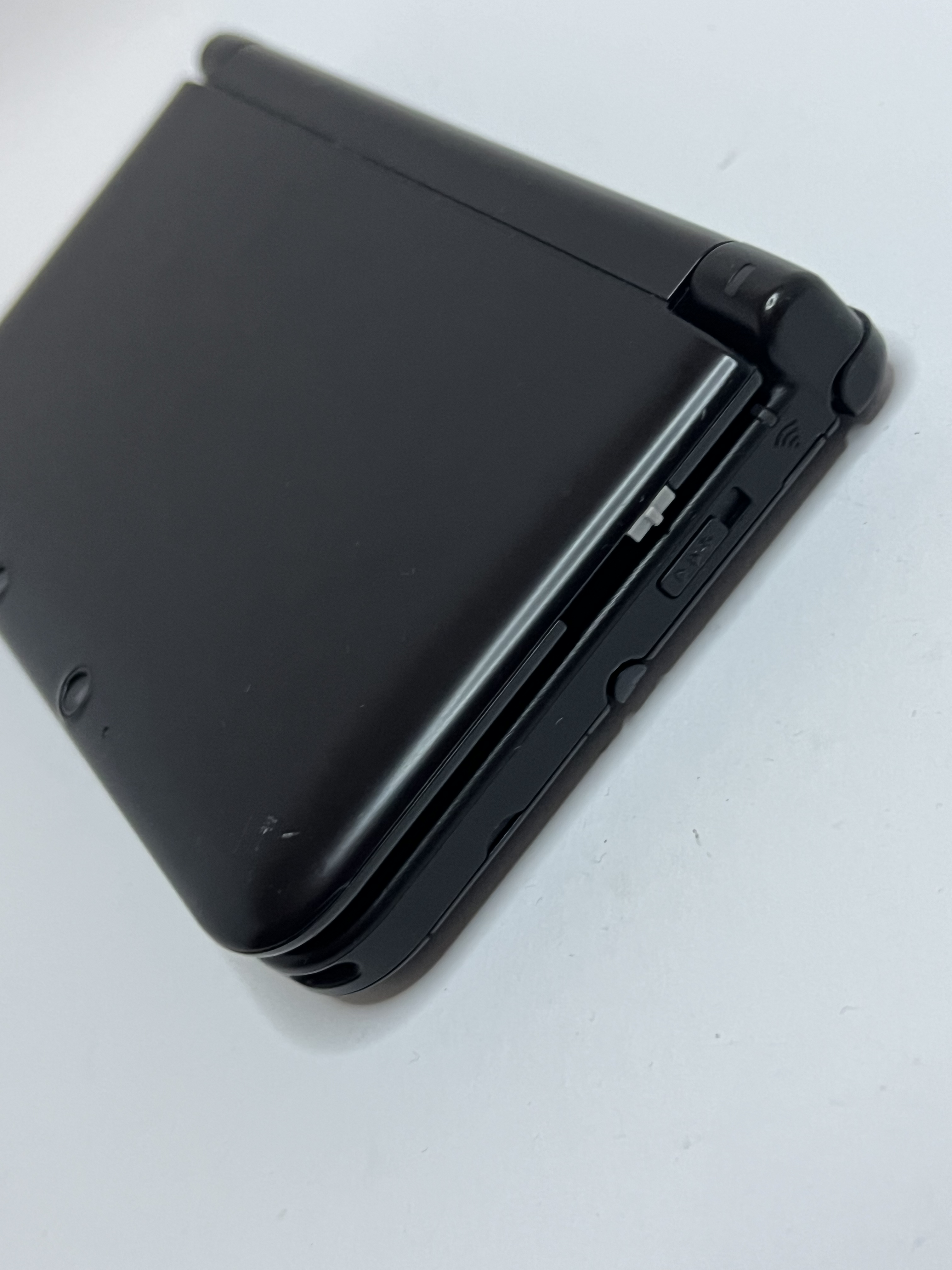 Nintendo 3DS XL Konsole schwarz mit 128GB, Pokemon Bank, Poke Mover & vielen Extras