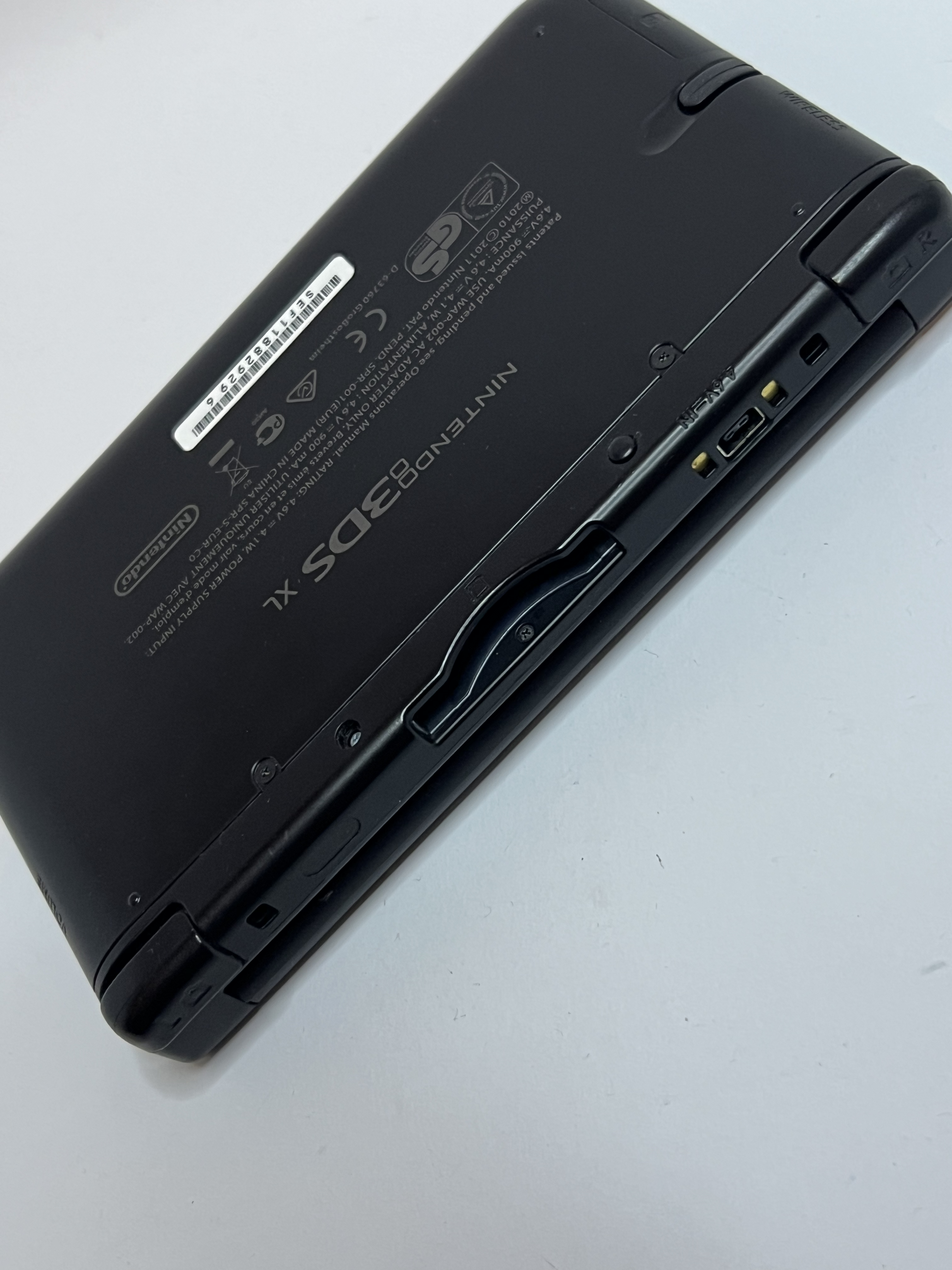 Nintendo 3DS XL Konsole schwarz mit 128GB, Pokemon Bank, Poke Mover & vielen Extras